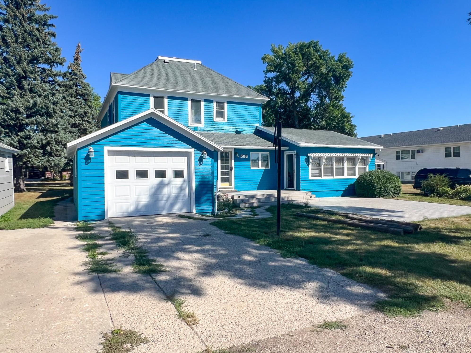 main property photo 0