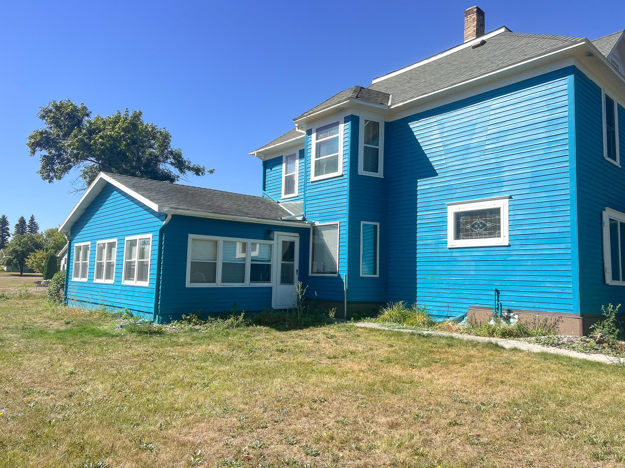 main property photo 40