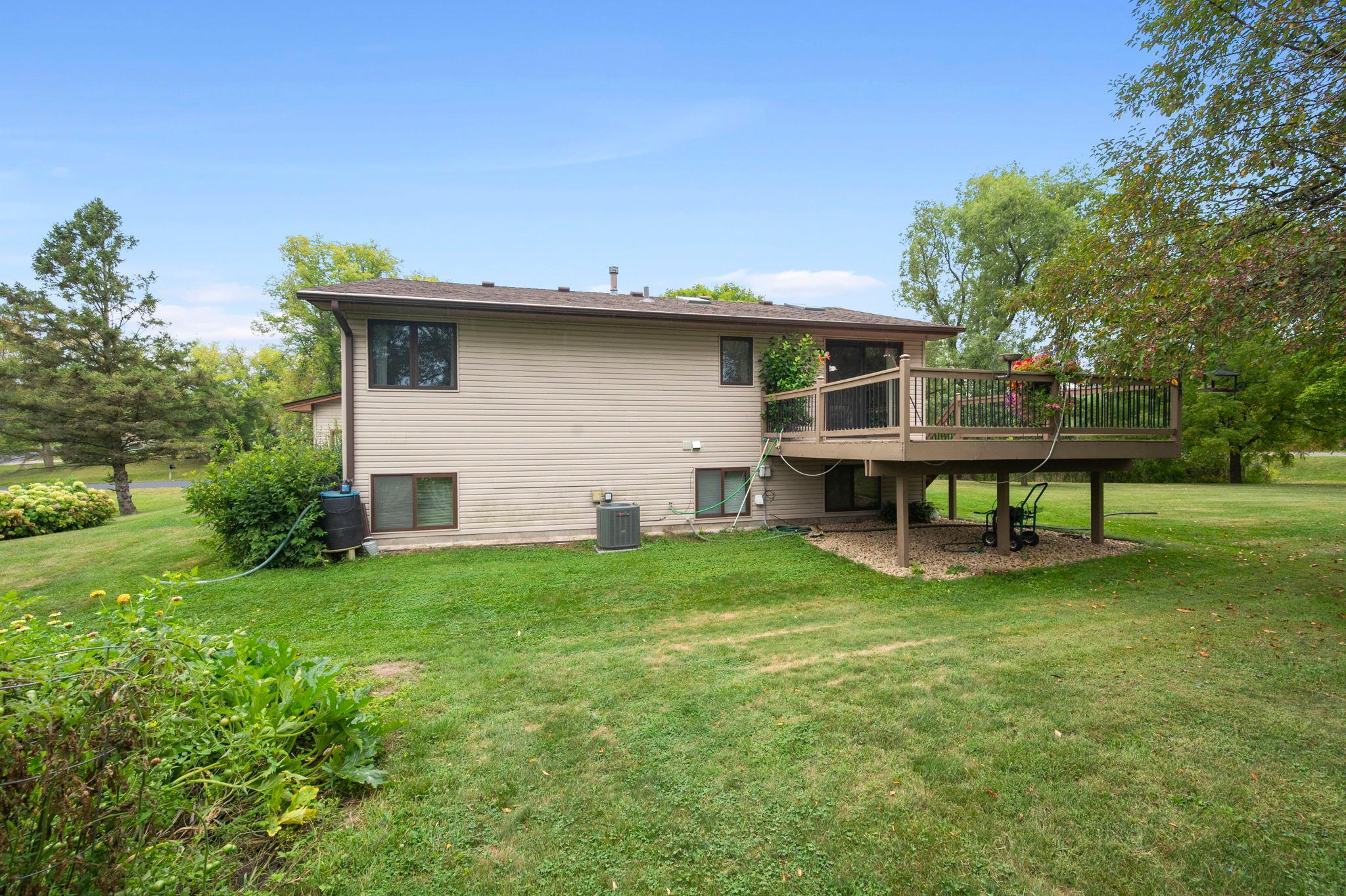 main property photo 47