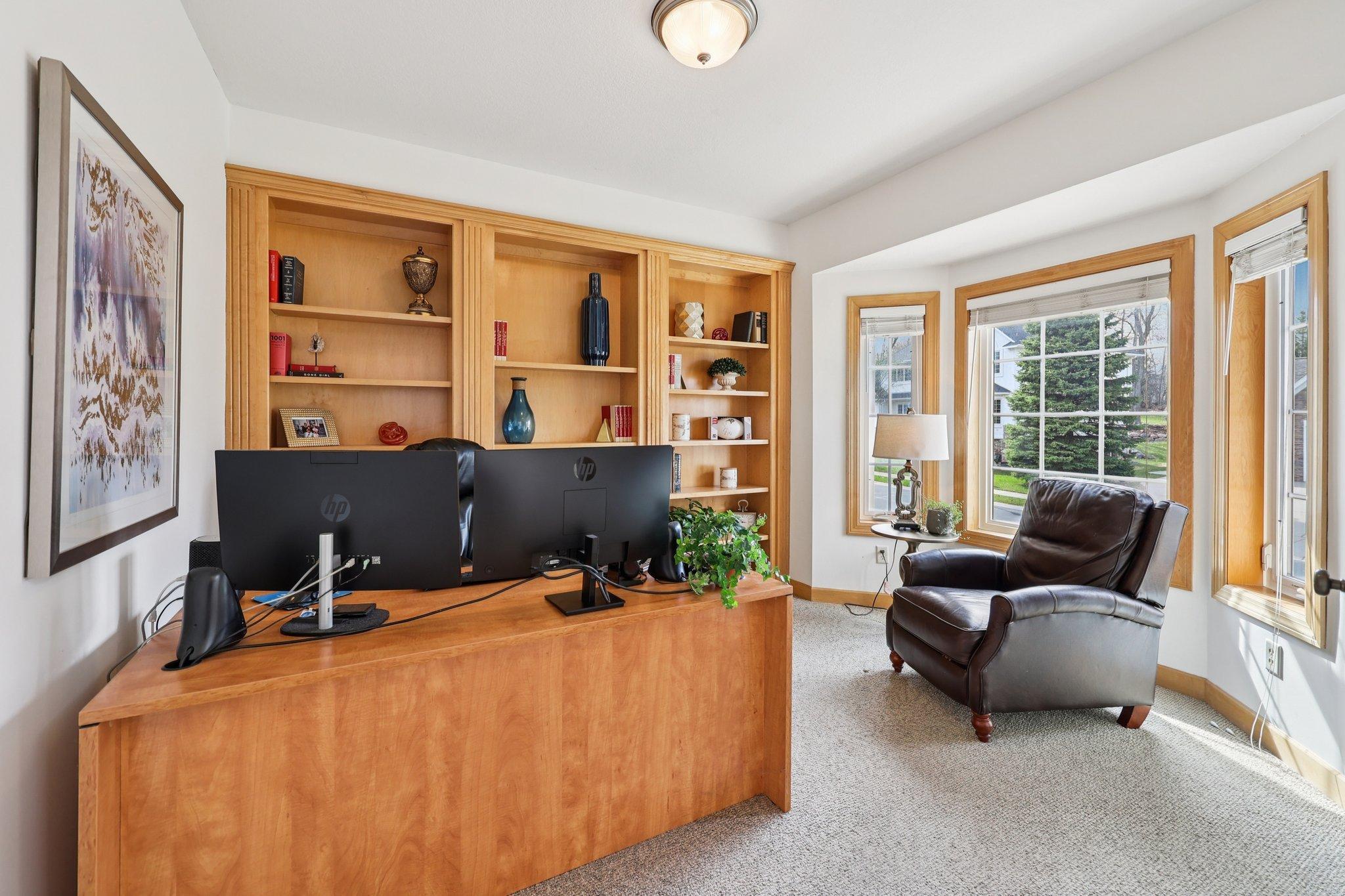 main property photo 12