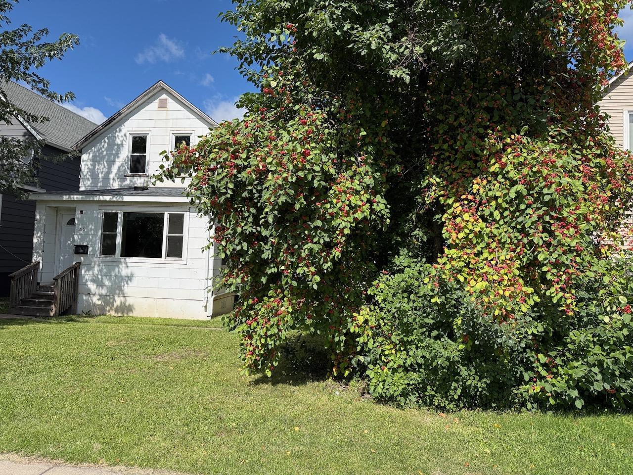 main property photo 28