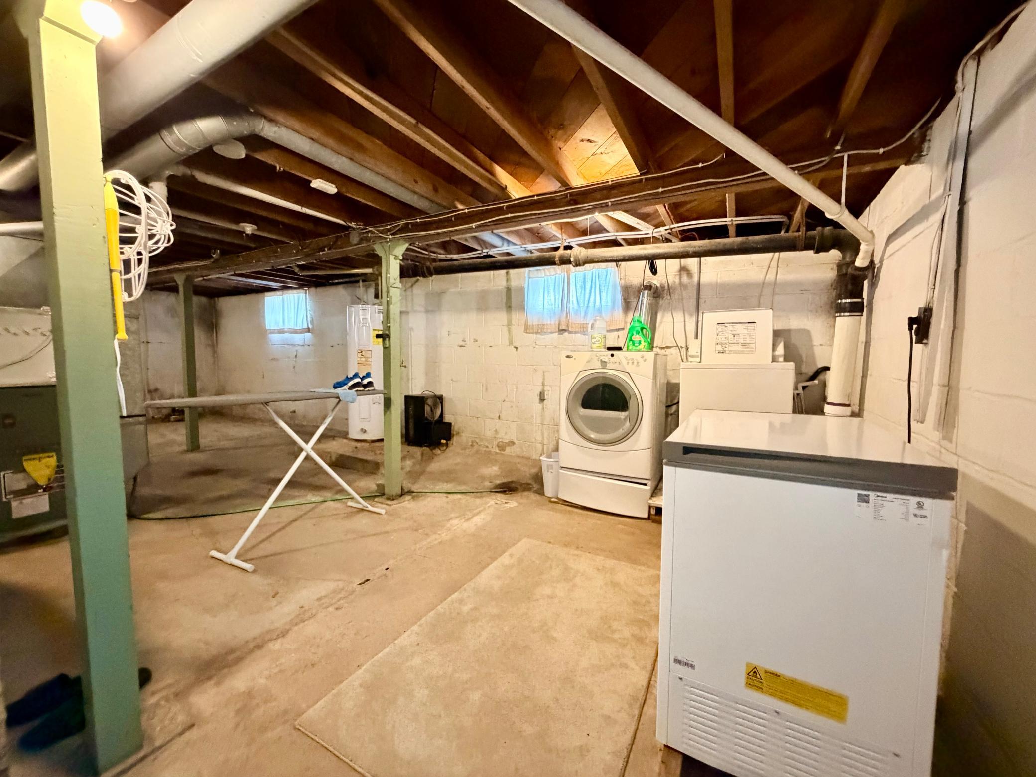 main property photo 12