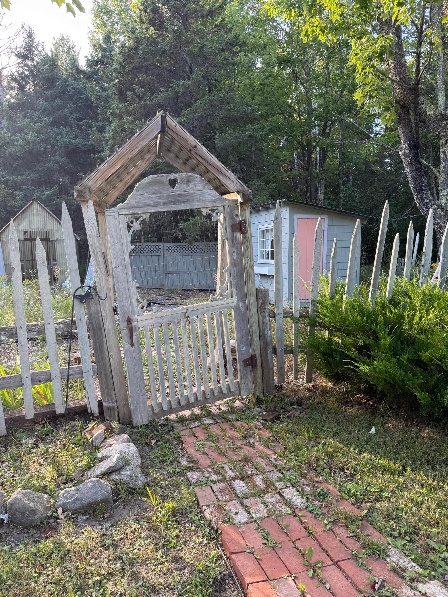 main property photo 49