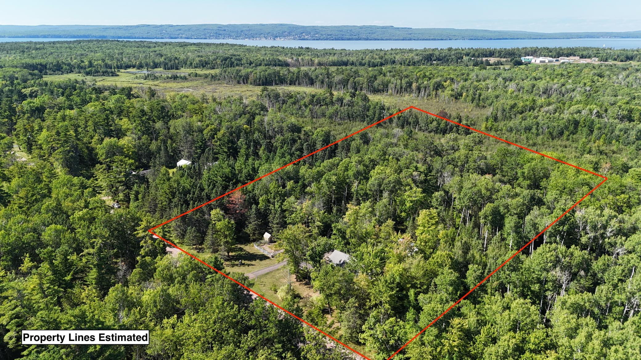 main property photo 8