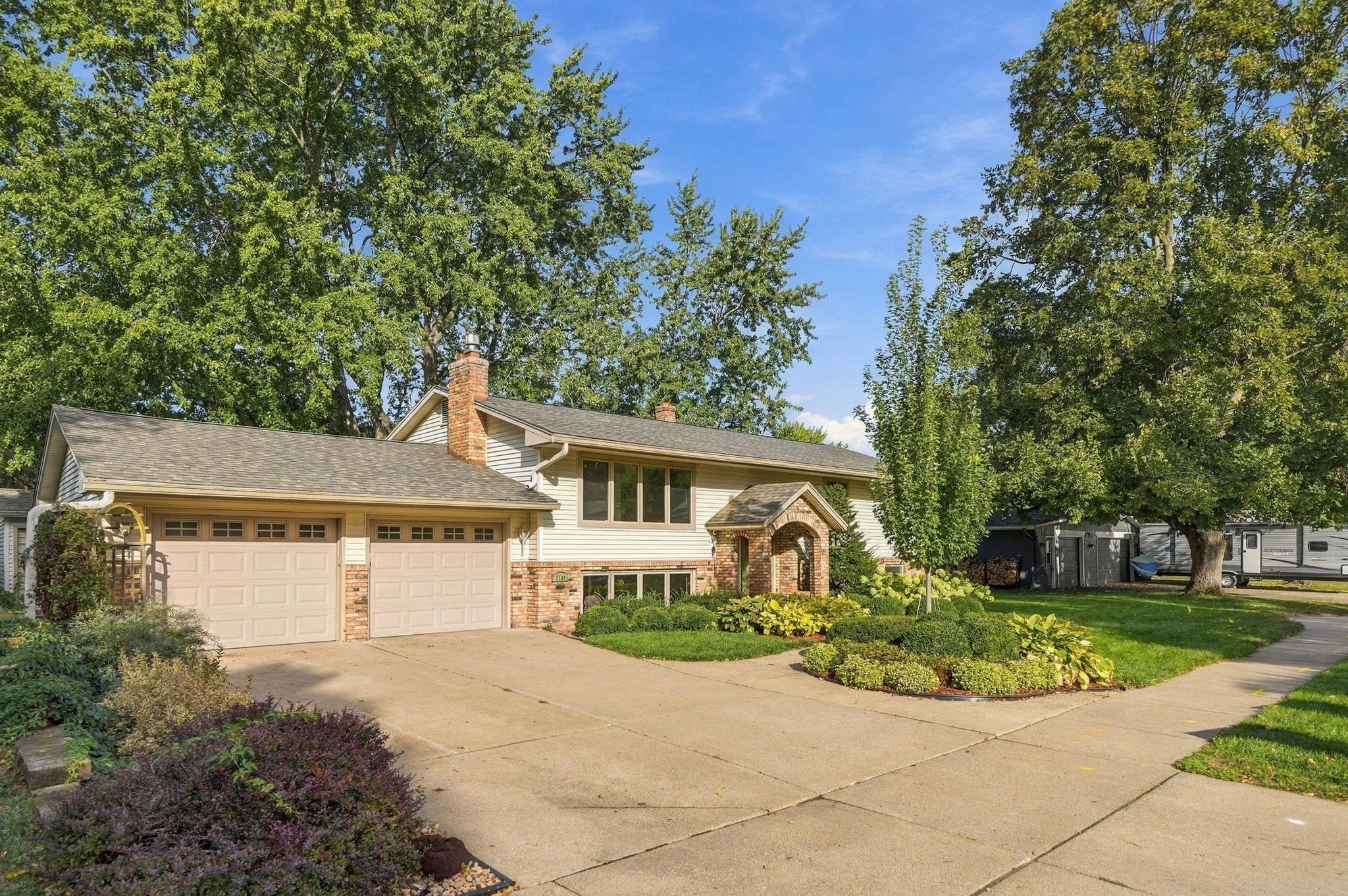 main property photo 57