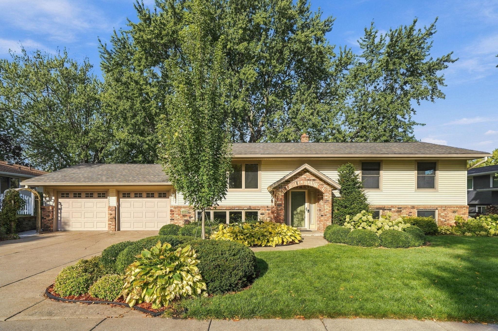 main property photo 59