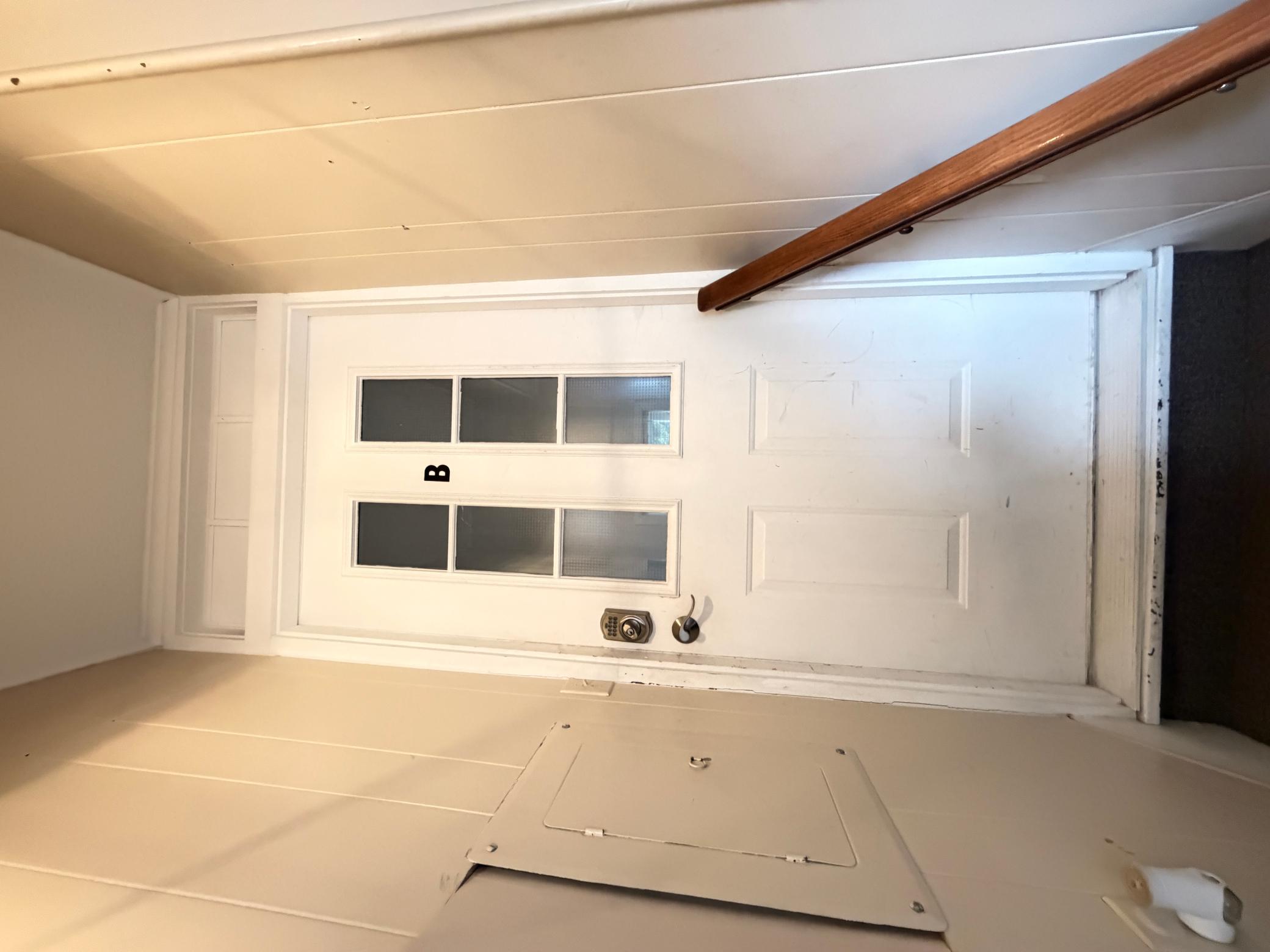 main property photo 28