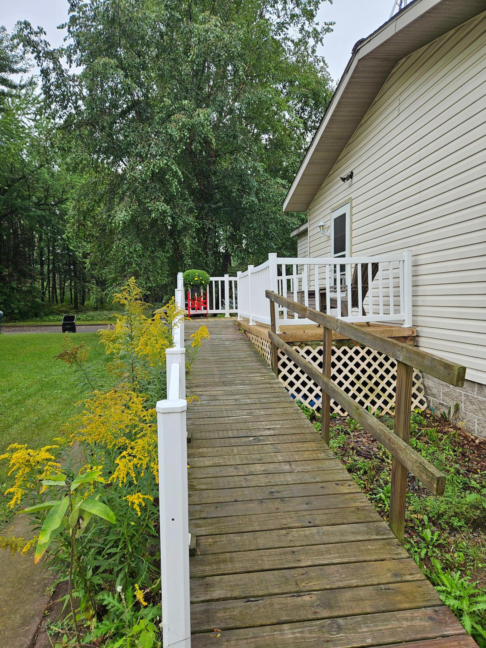 main property photo 5