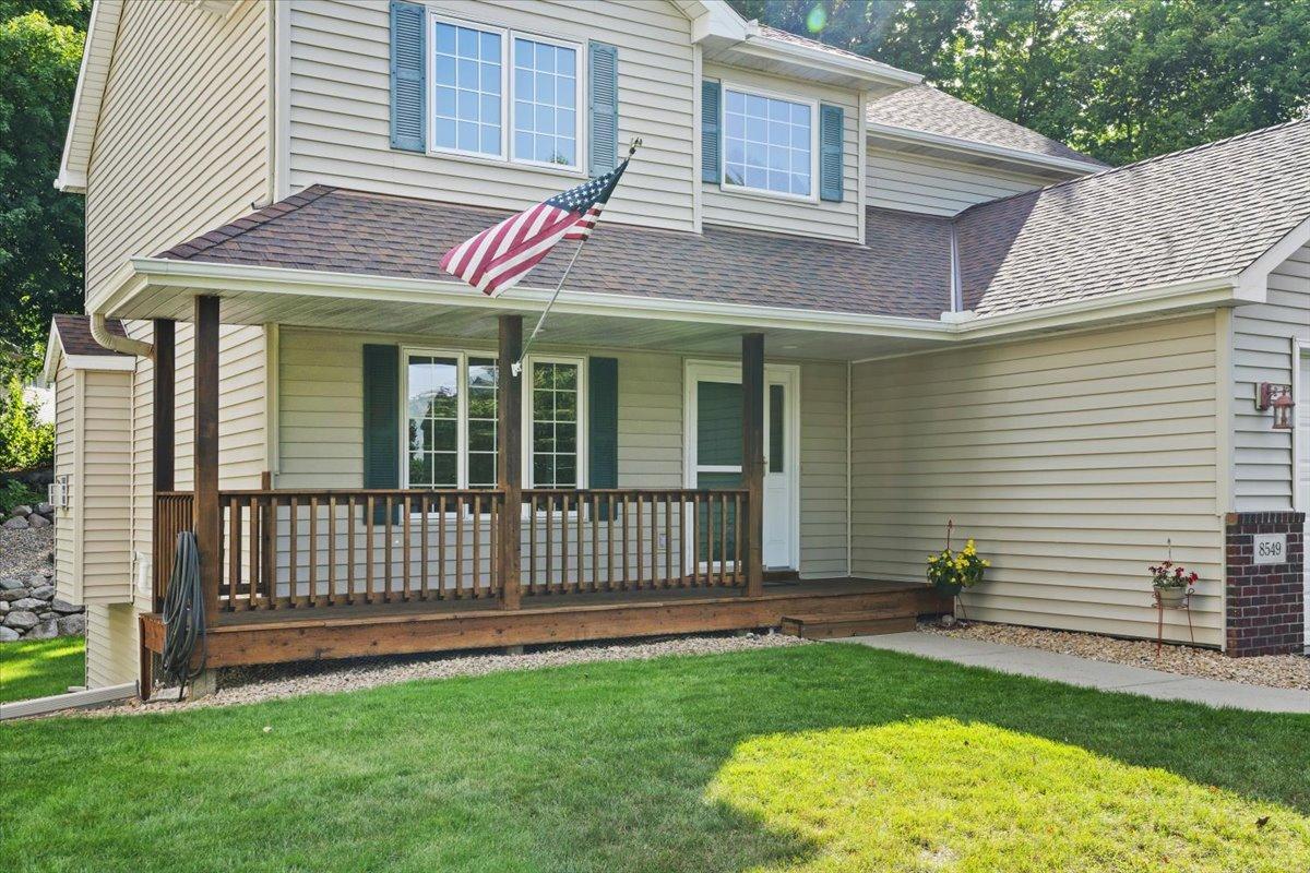 main property photo 3