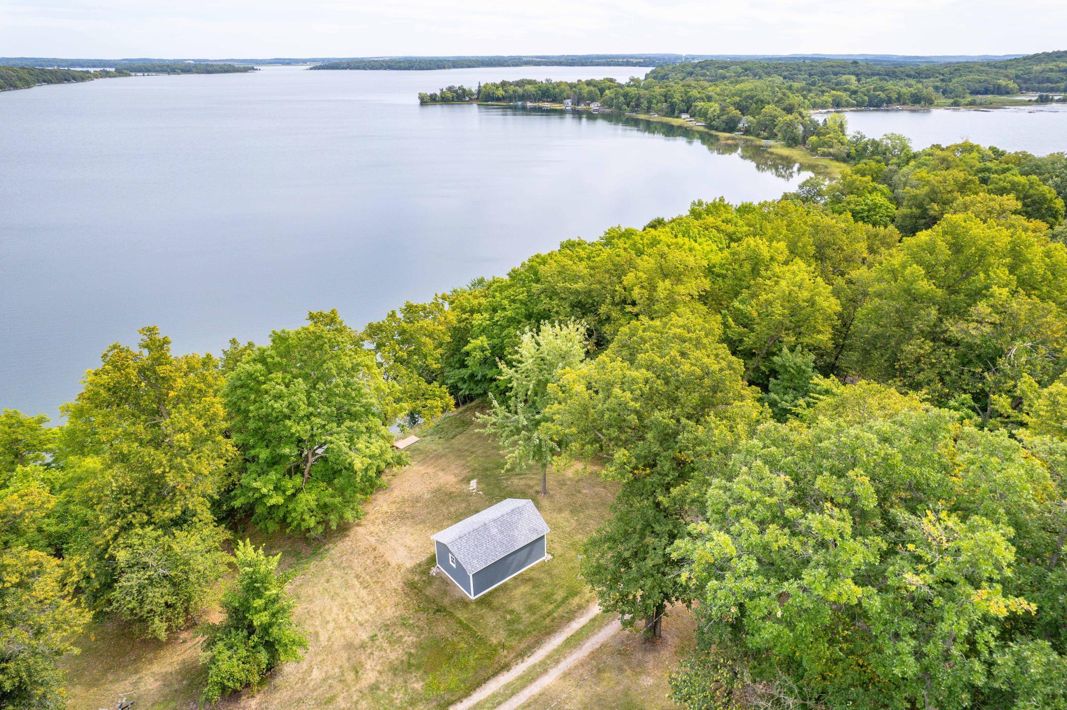main property photo 13