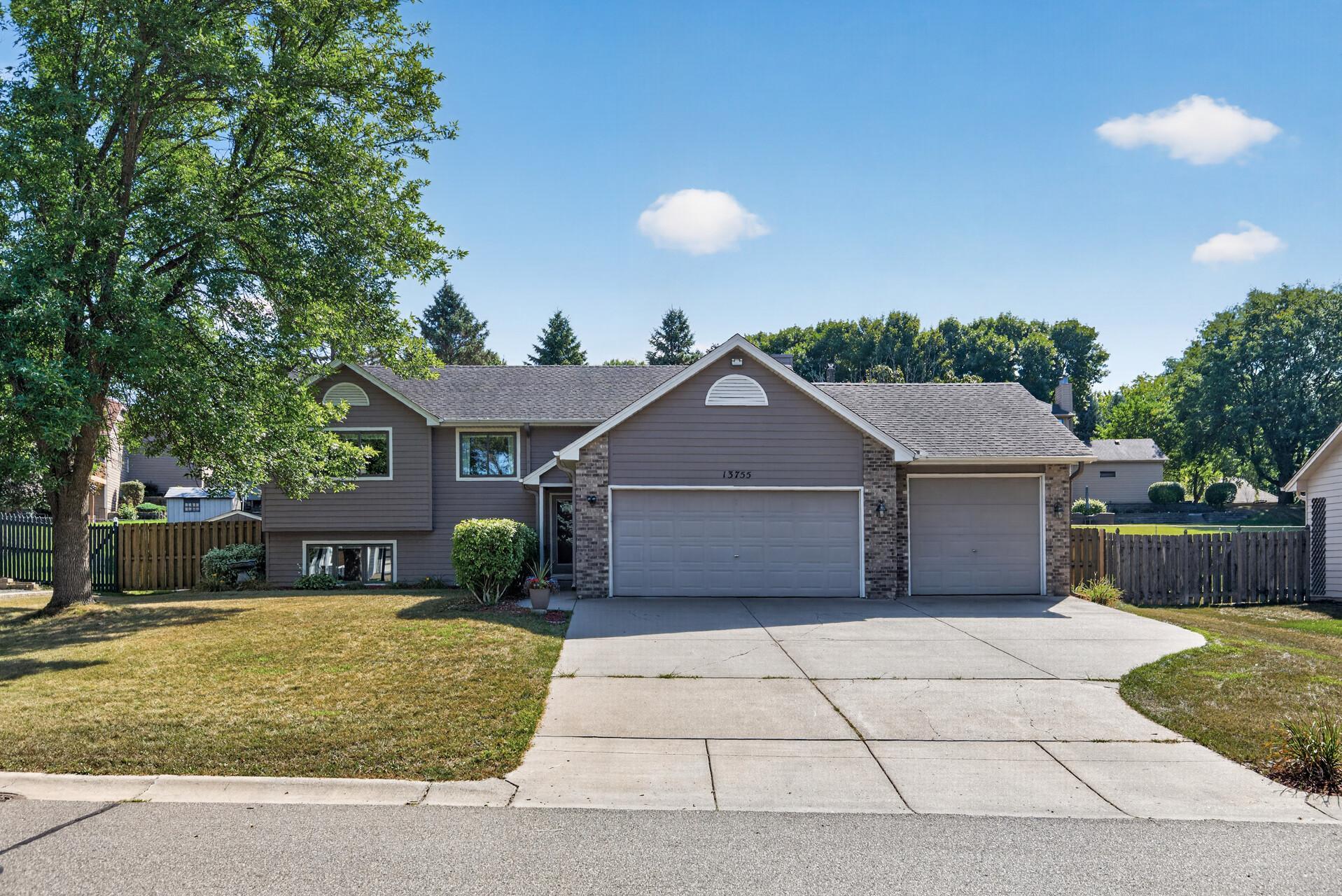 main property photo 0