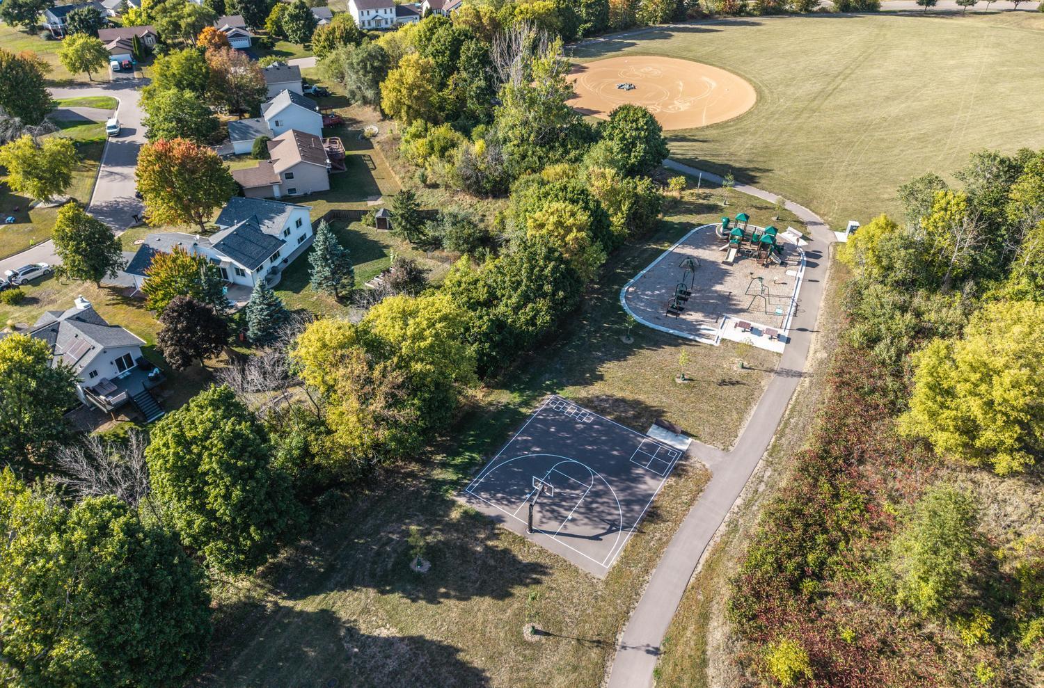 main property photo 38