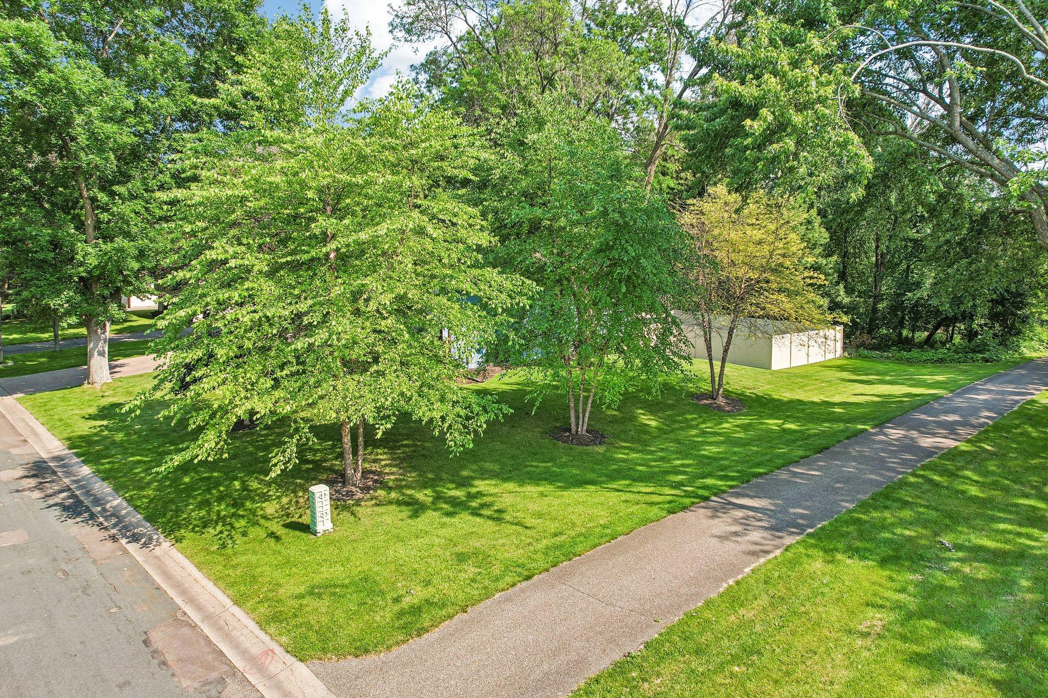 main property photo 48