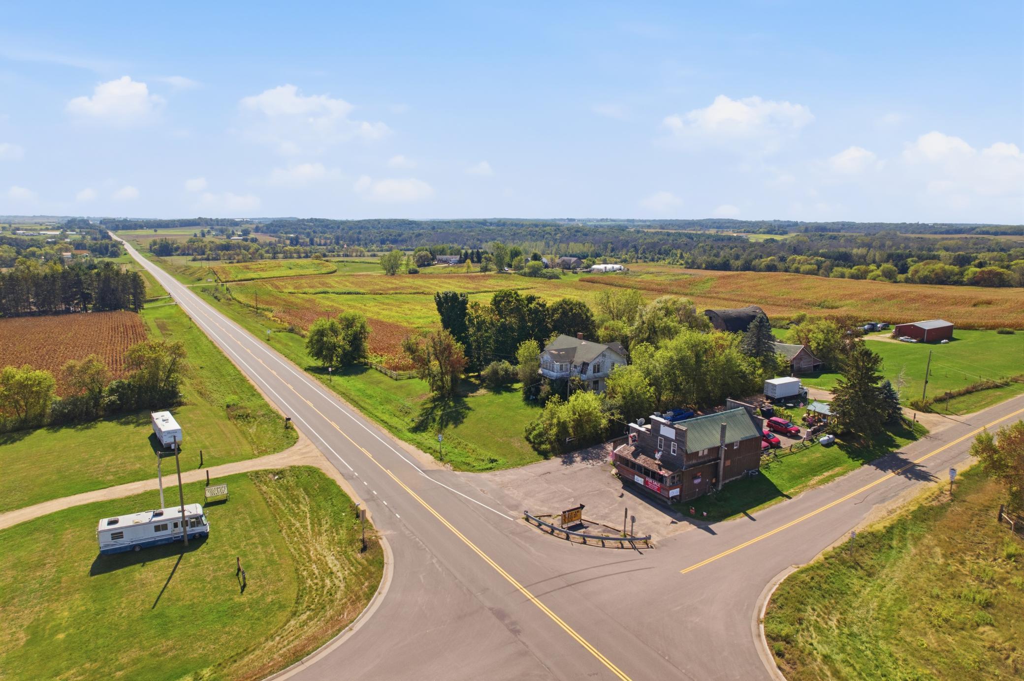 main property photo 16