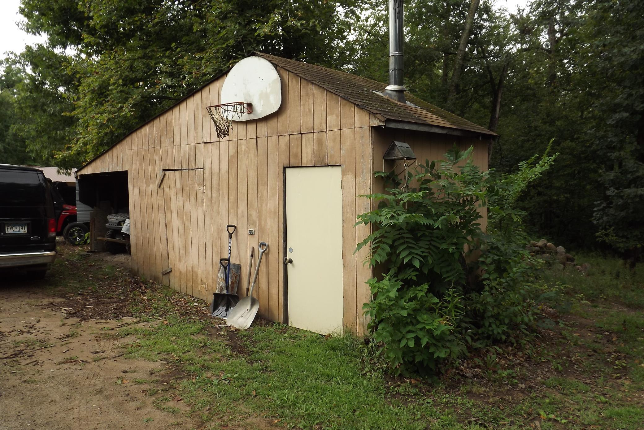 main property photo 37