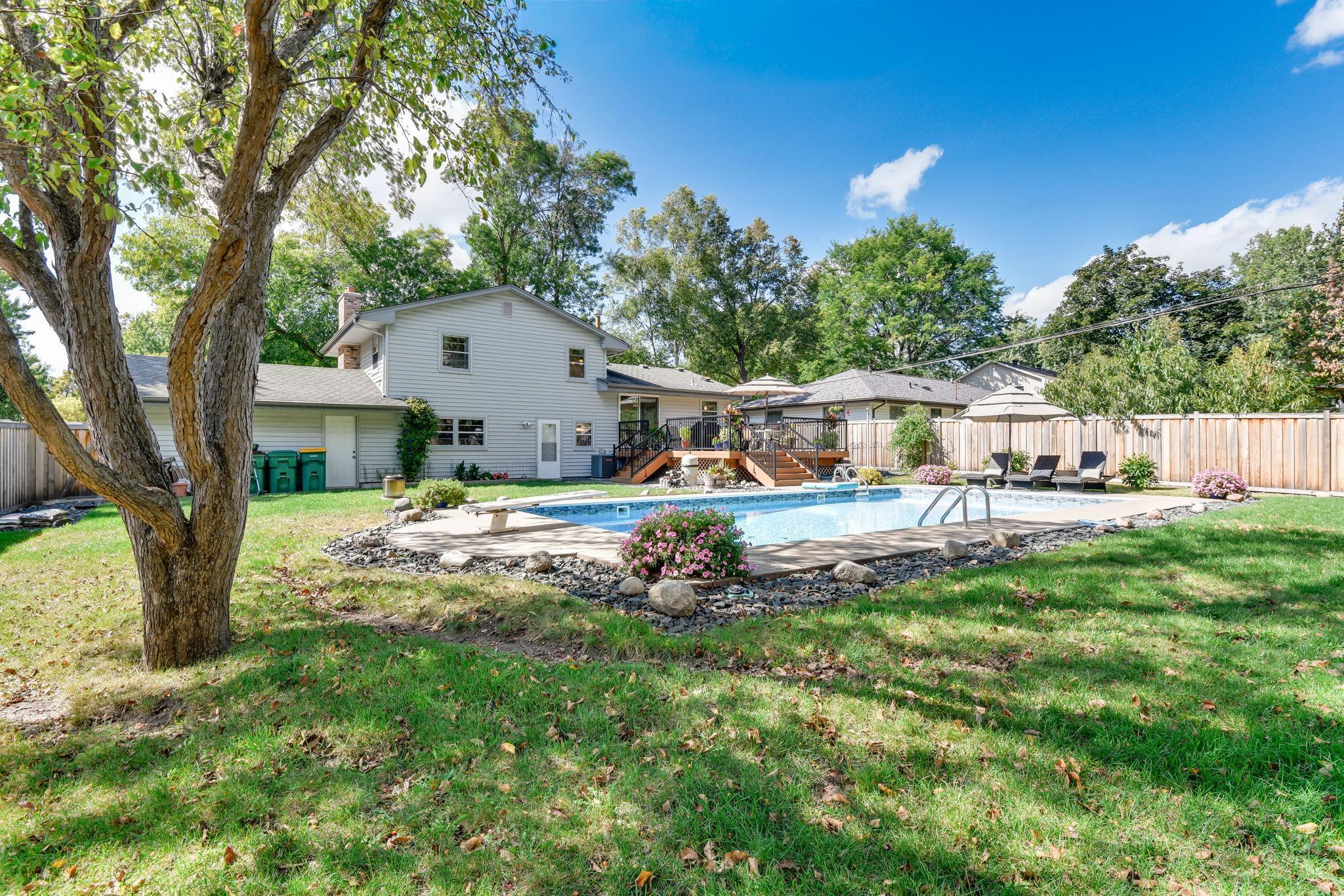 main property photo 54