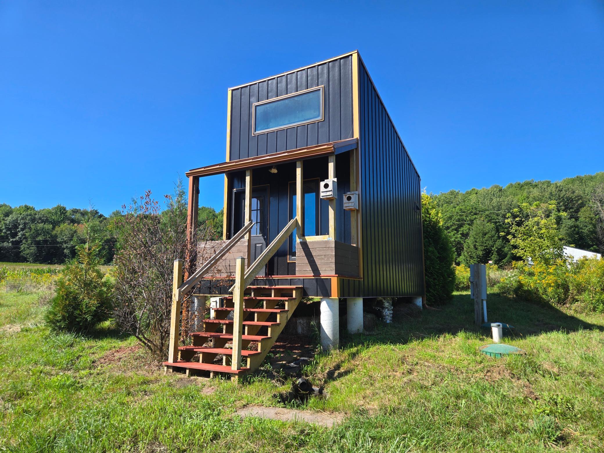main property photo 0