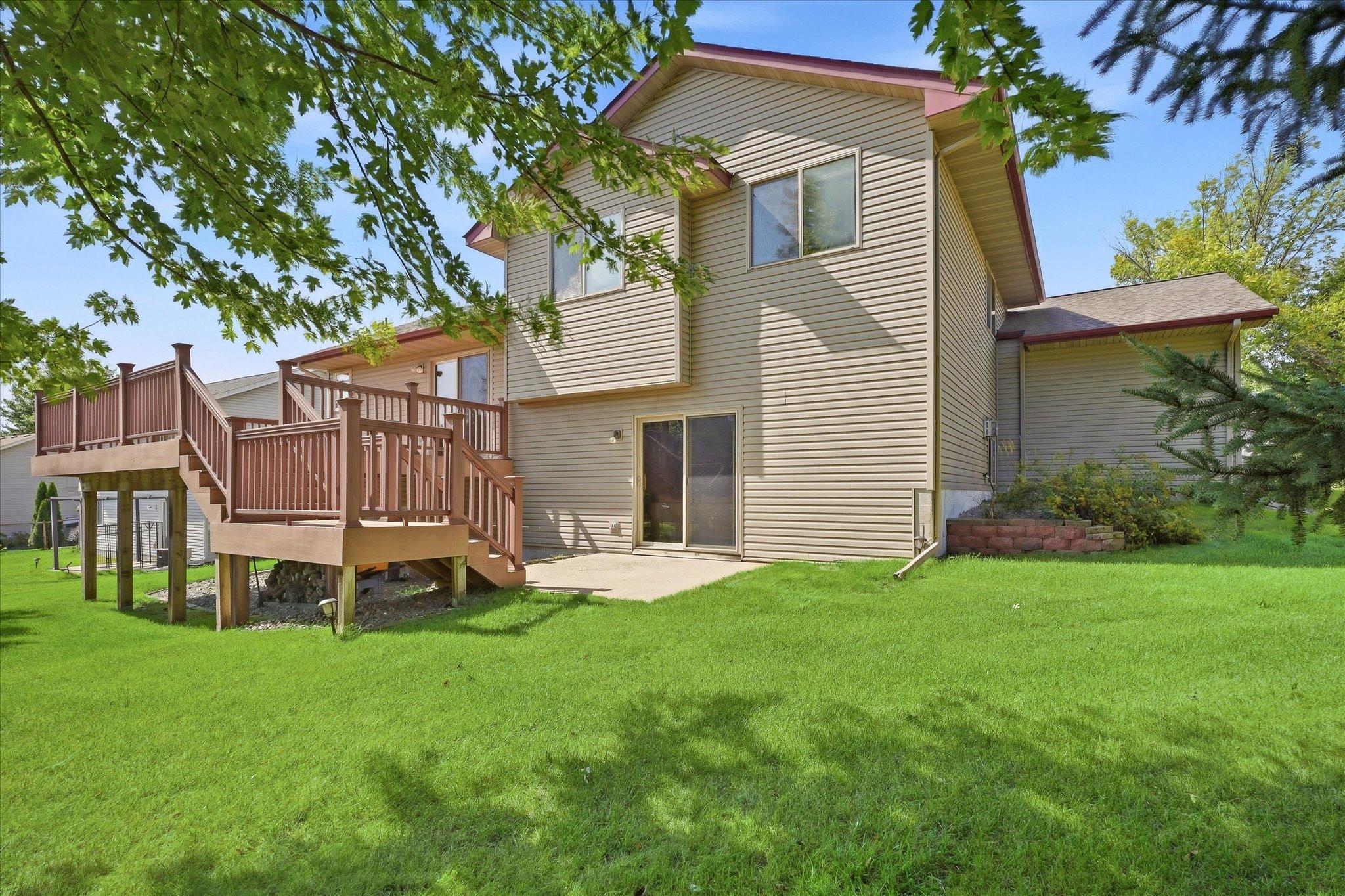 main property photo 45