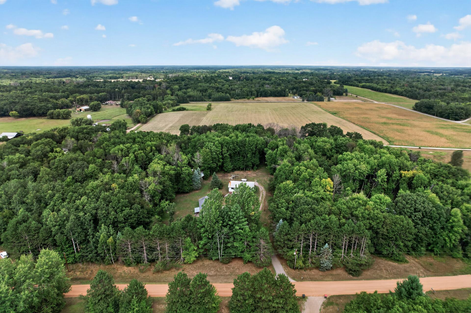 main property photo 25