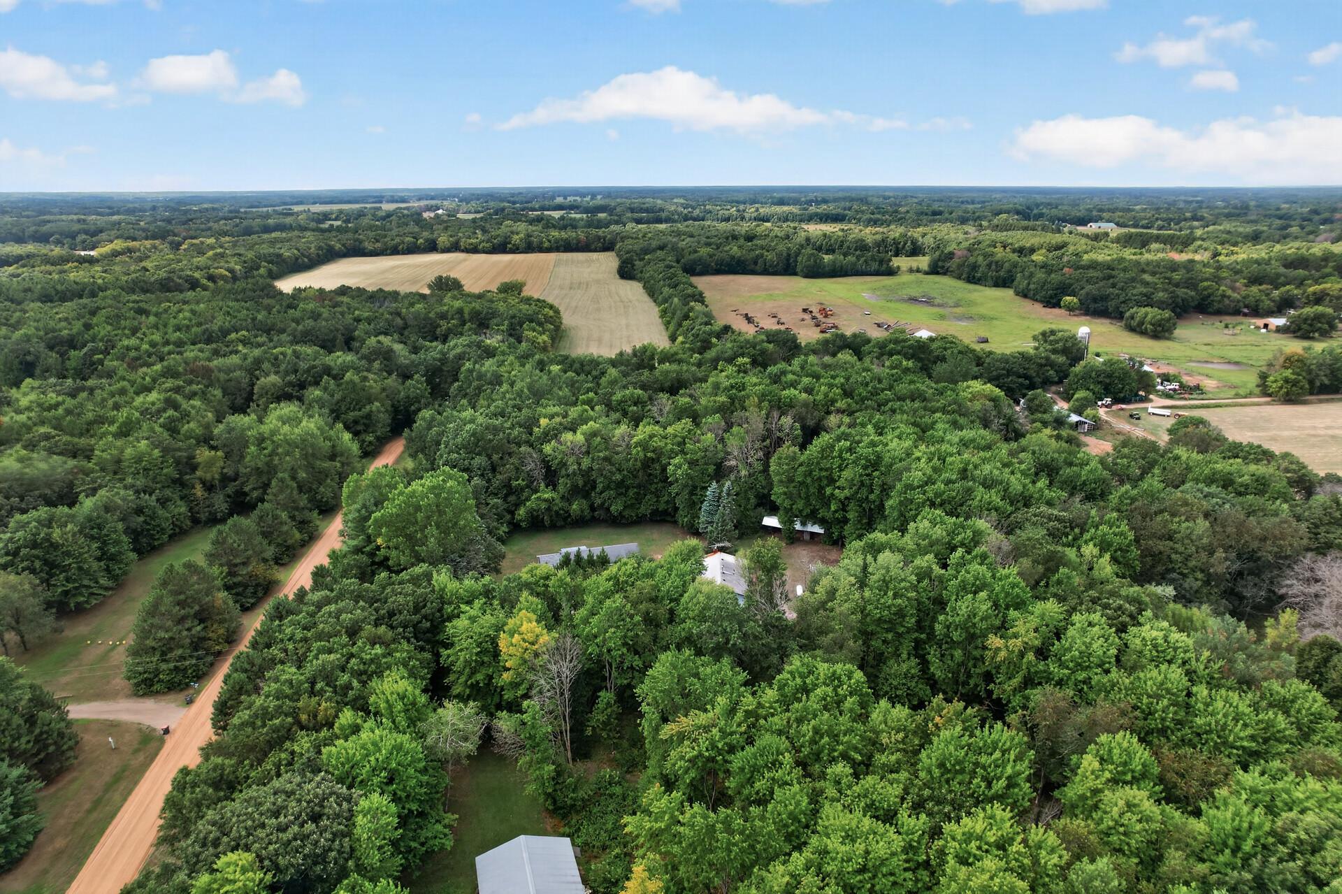 main property photo 27