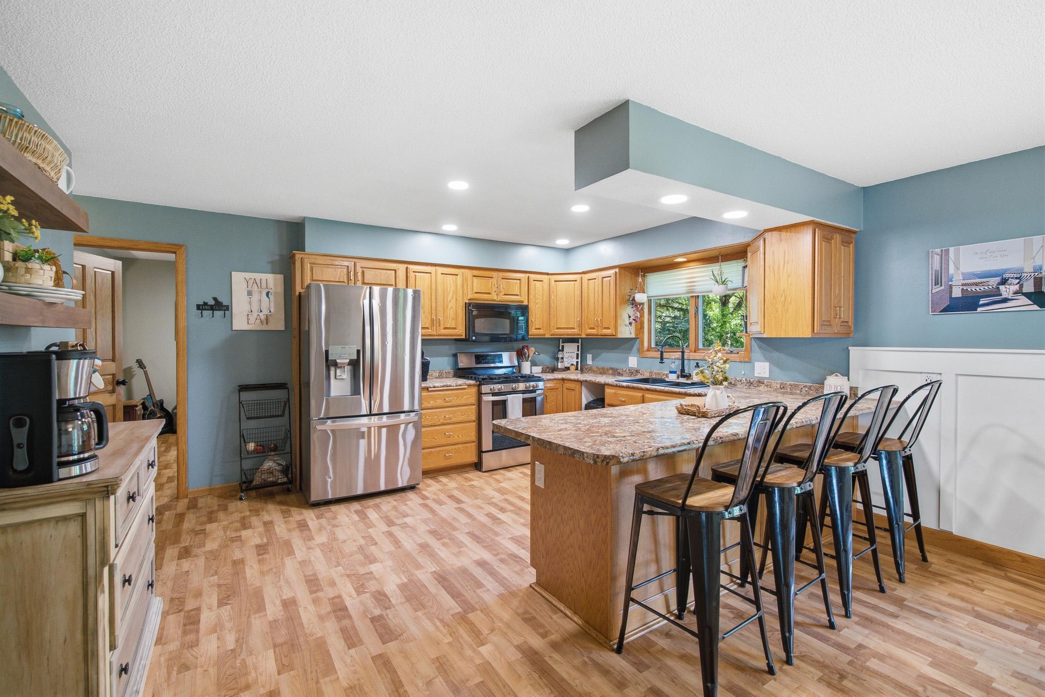 main property photo 17