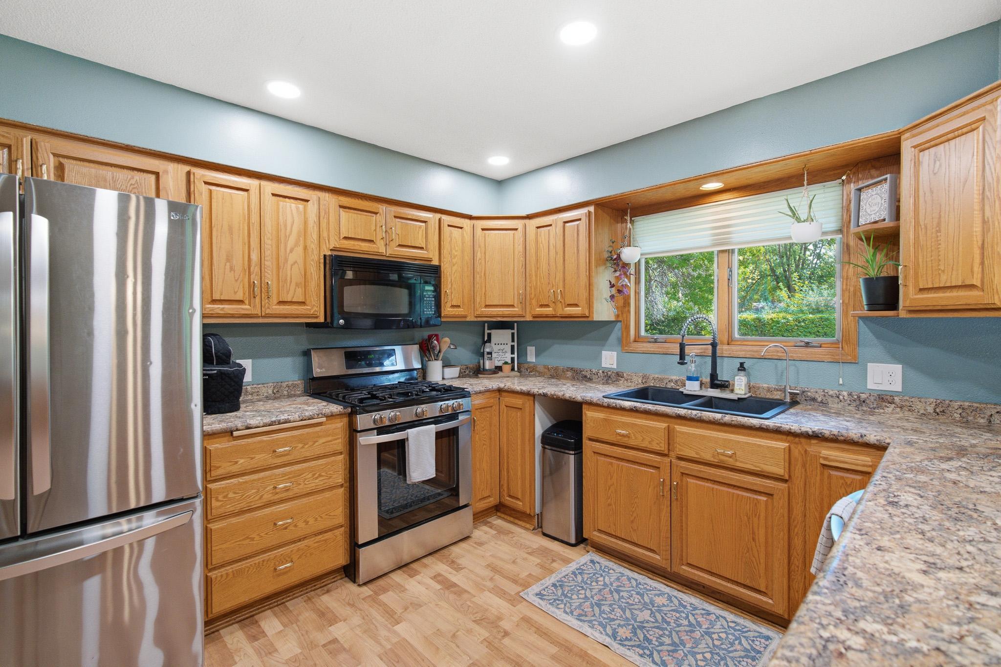 main property photo 21