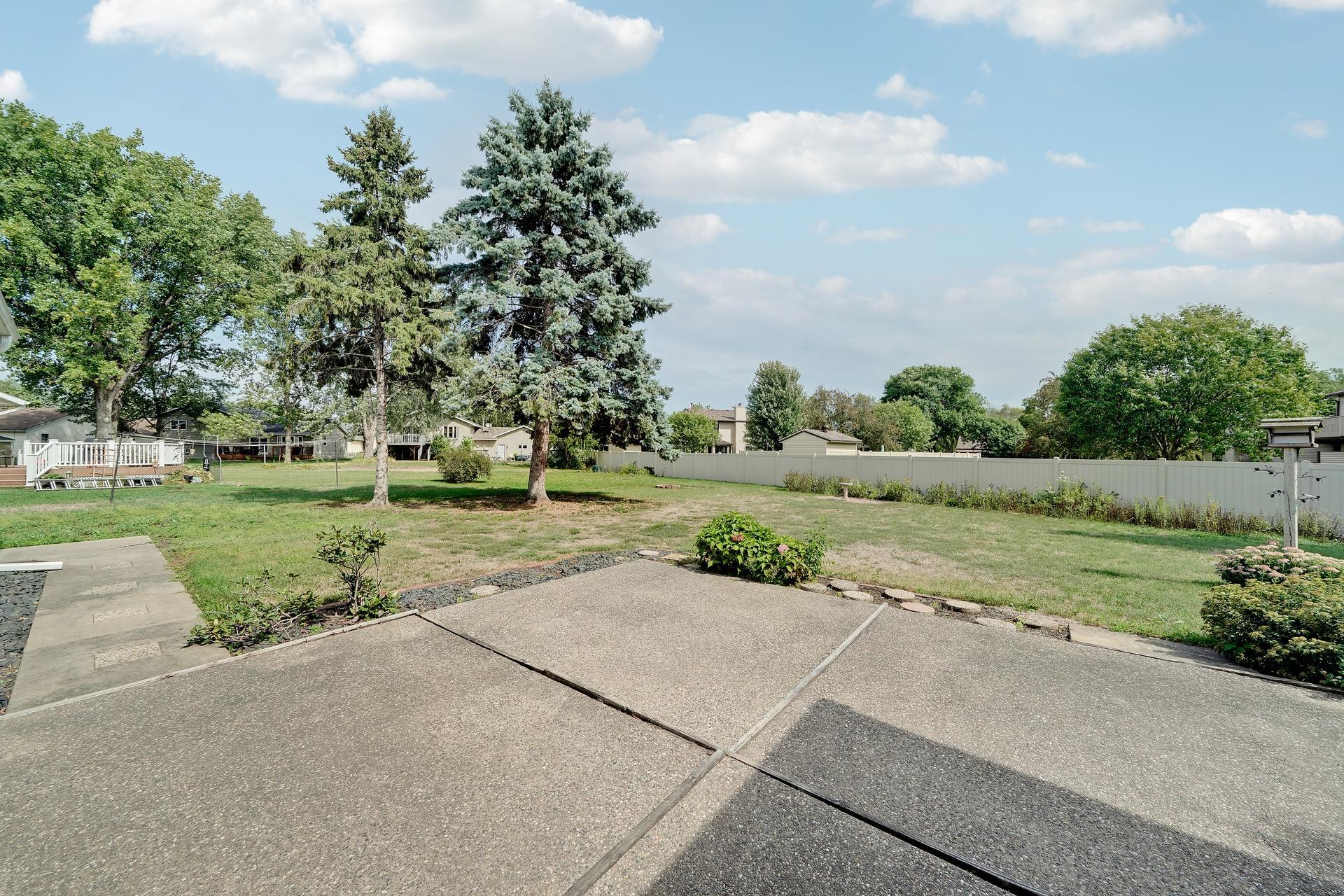 main property photo 45