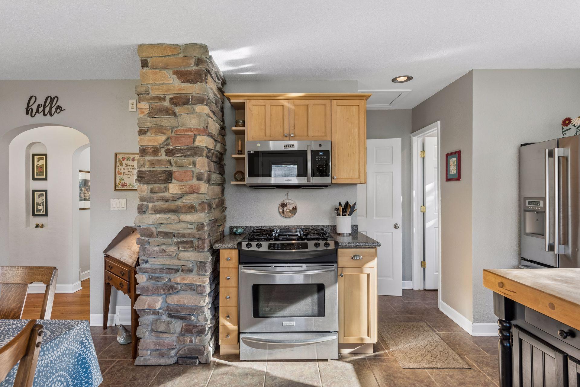 main property photo 15