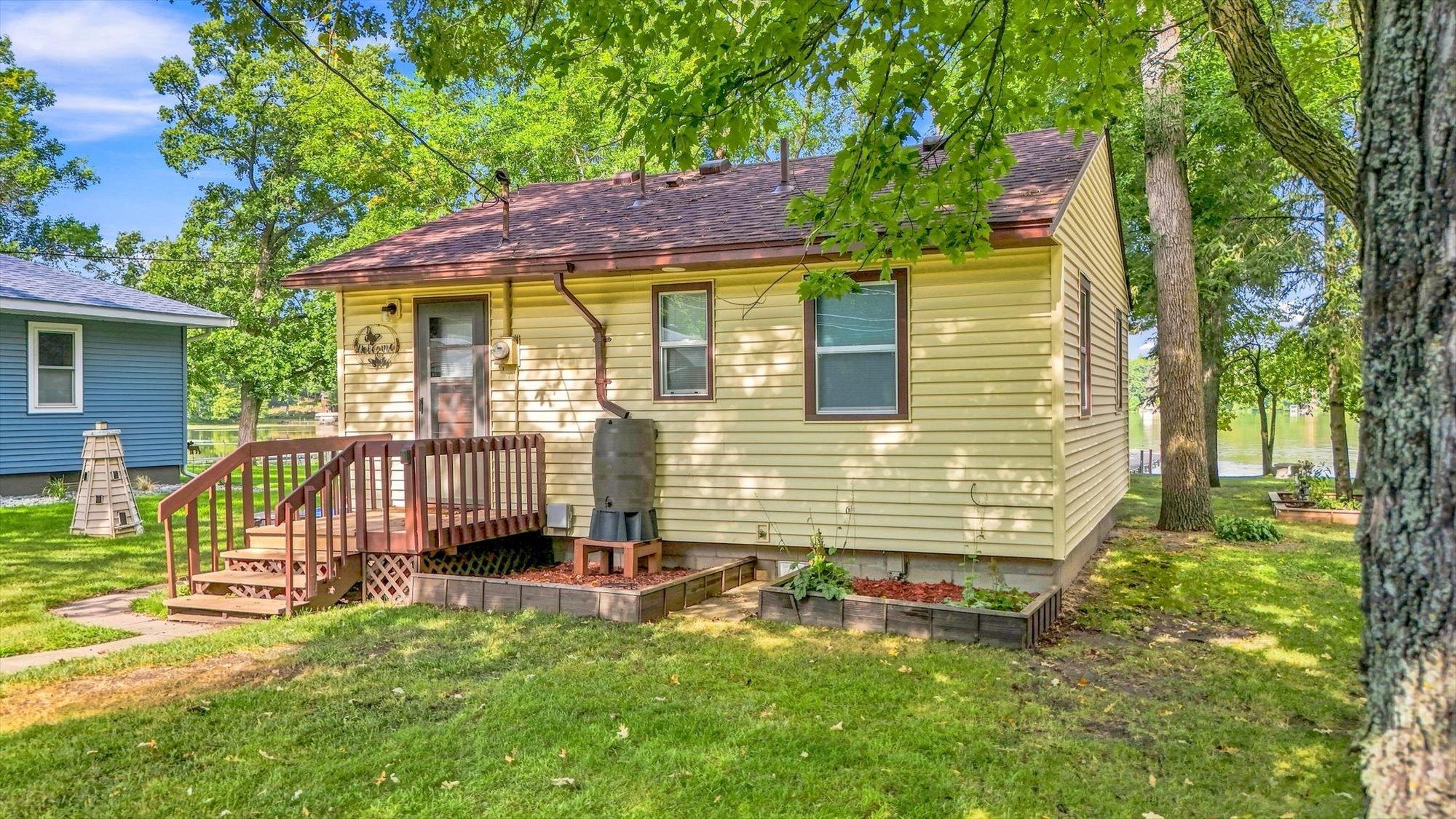 main property photo 22