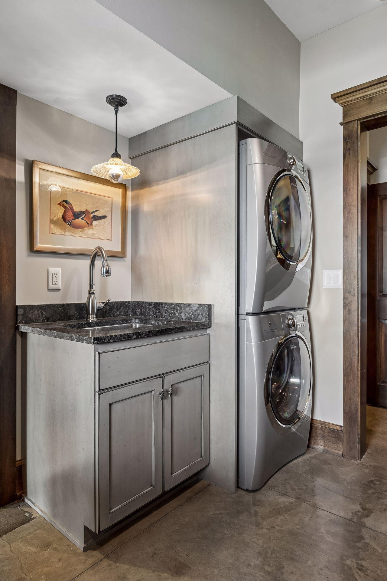 main property photo 77