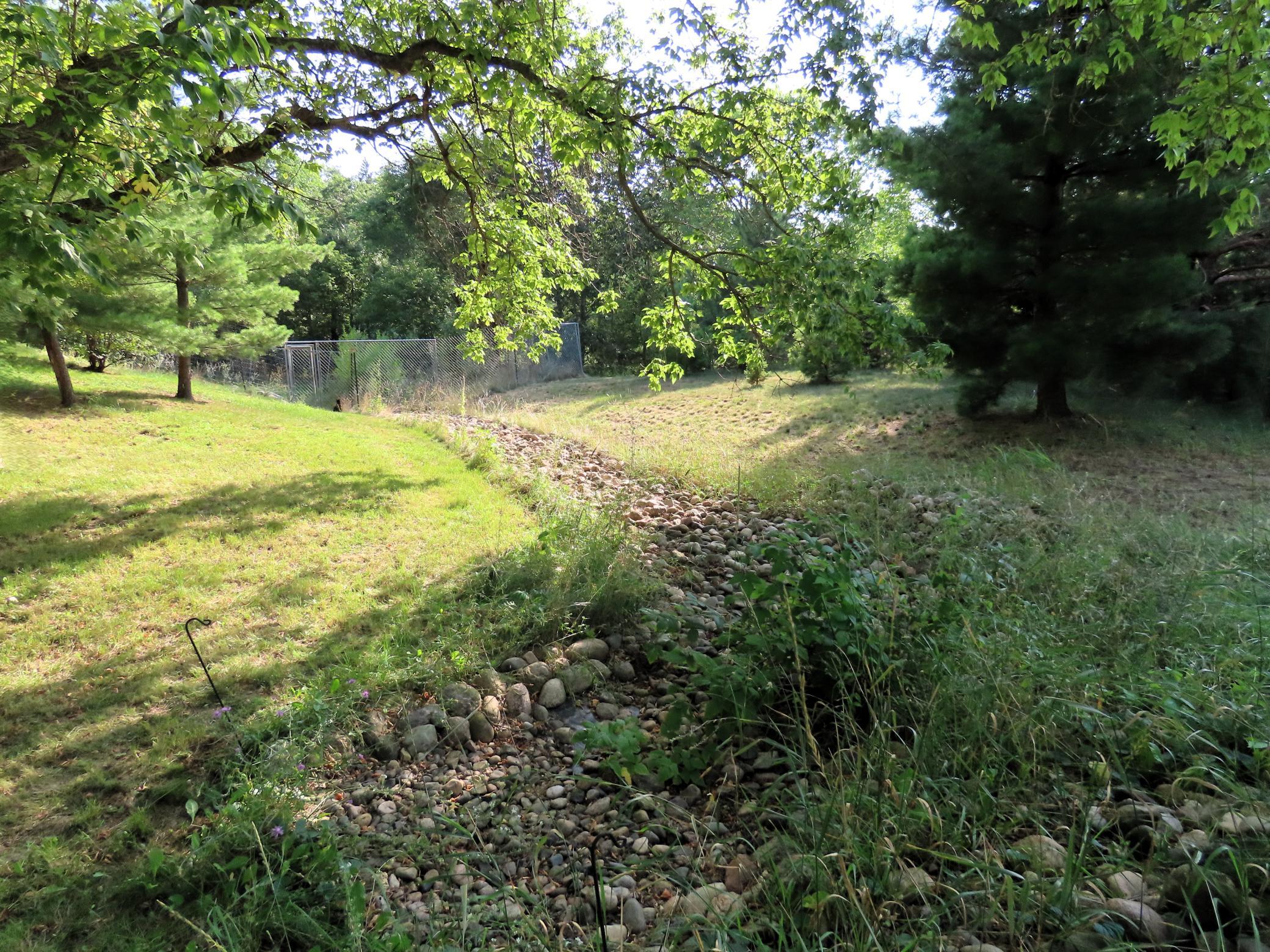 main property photo 42