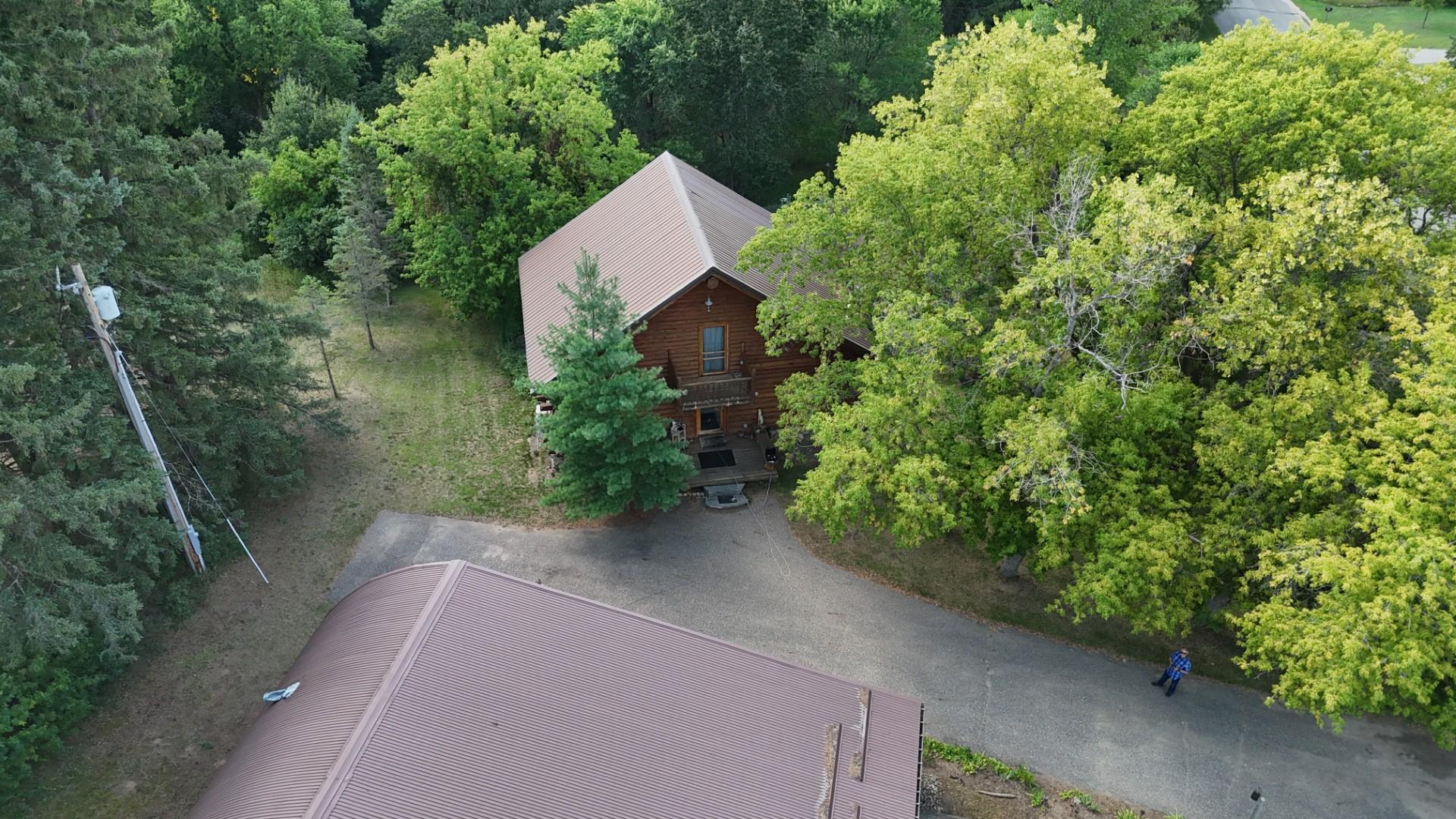 main property photo 6