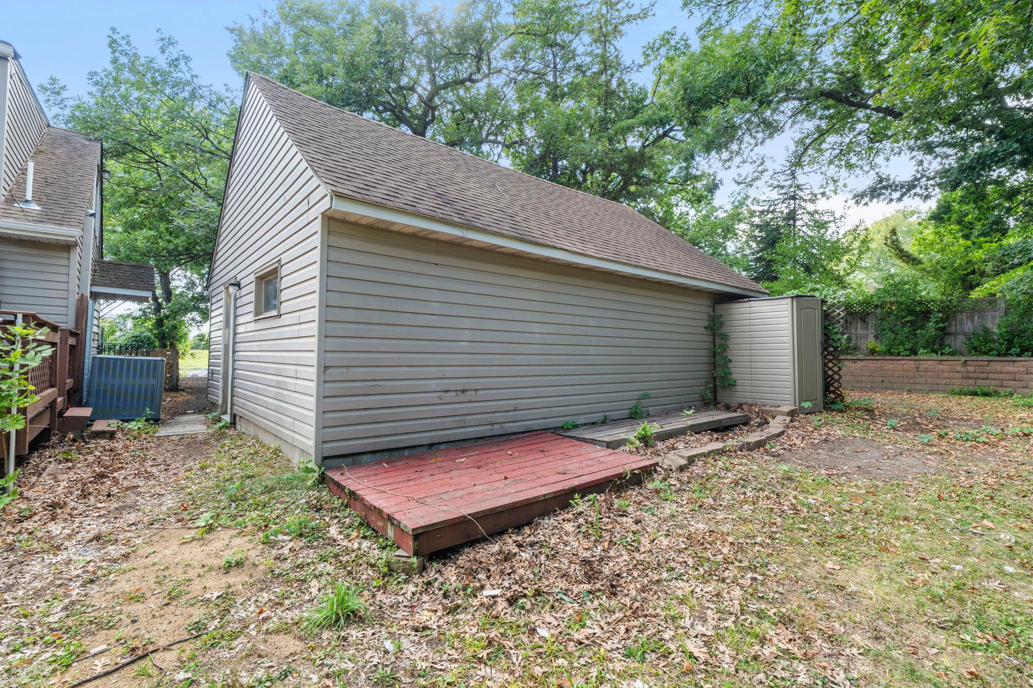 main property photo 67