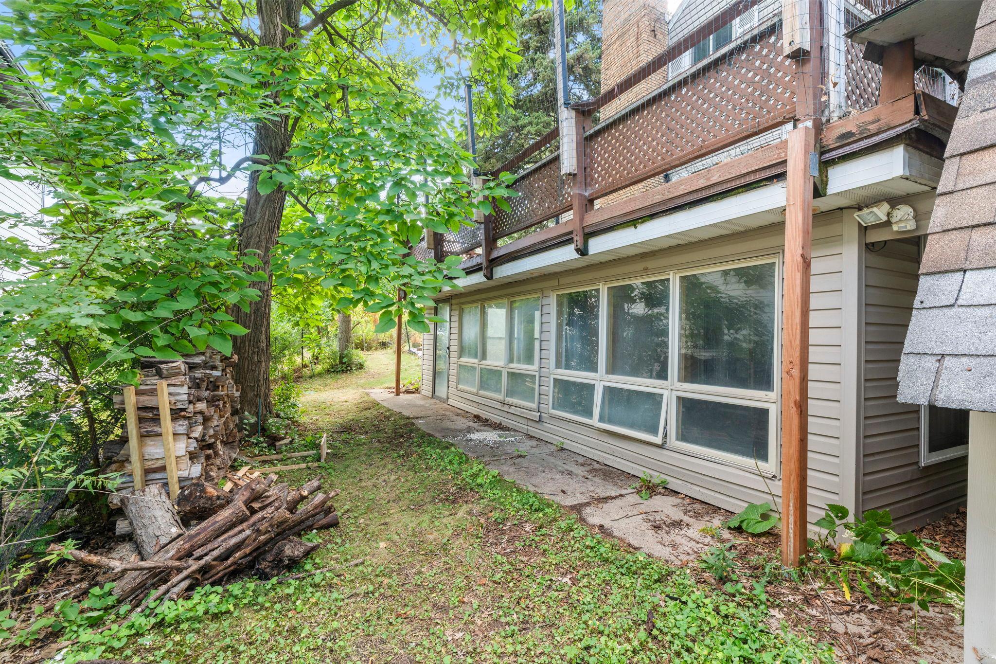 main property photo 74