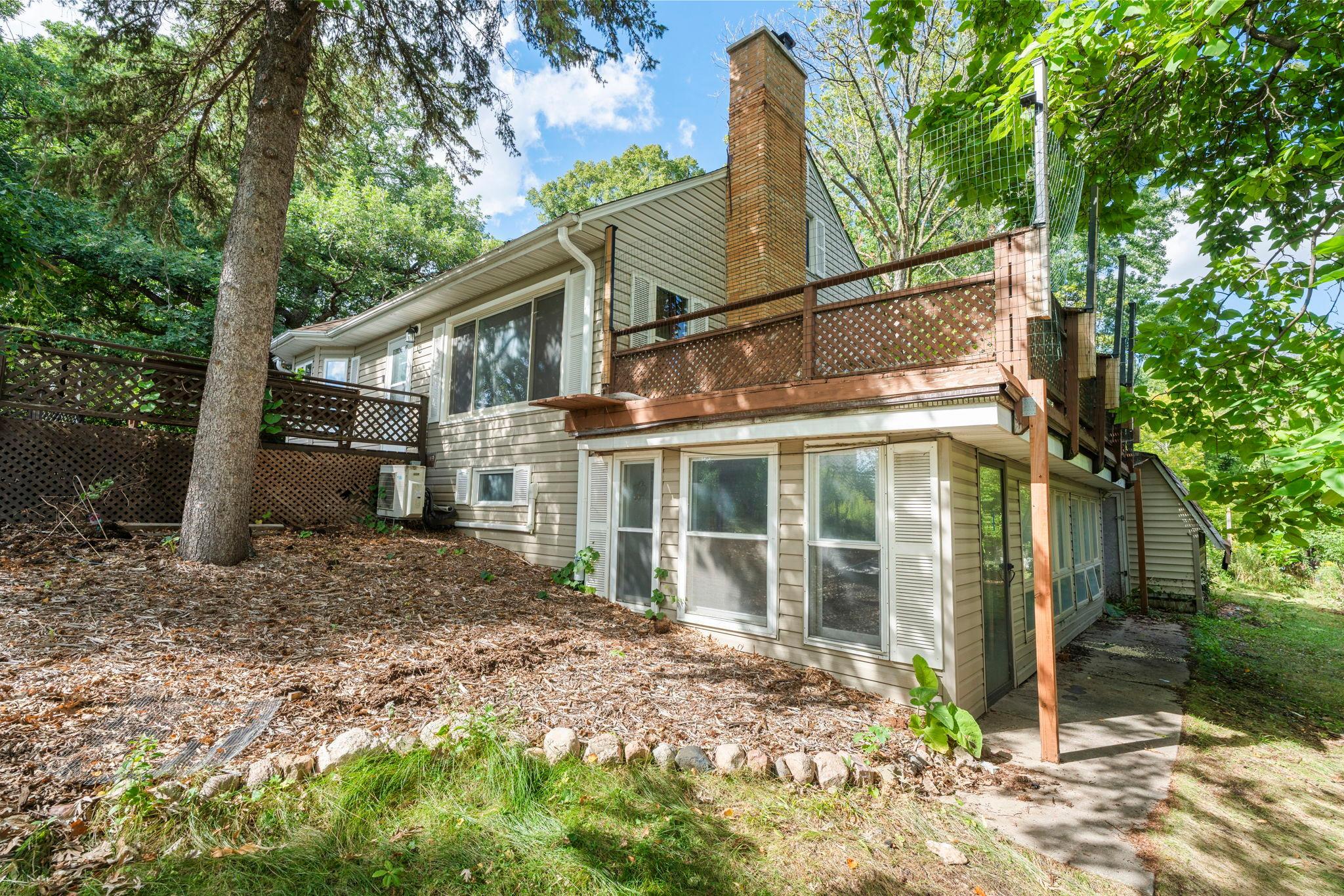 main property photo 75
