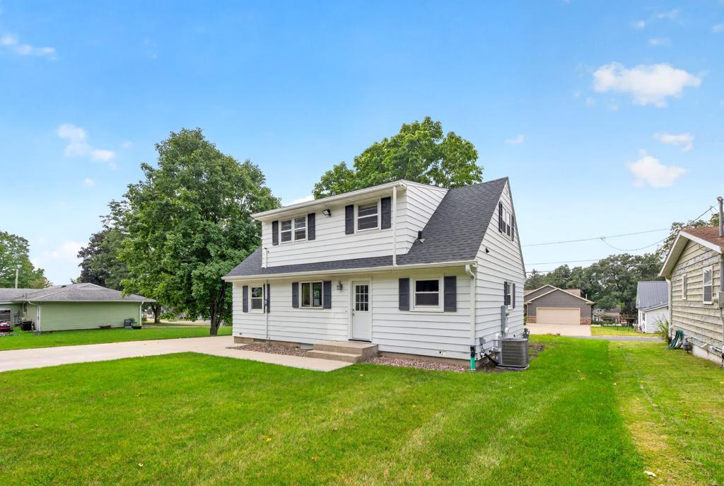 main property photo 50
