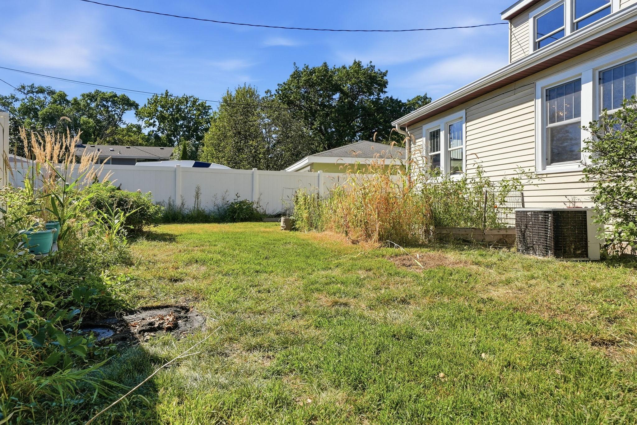 main property photo 48