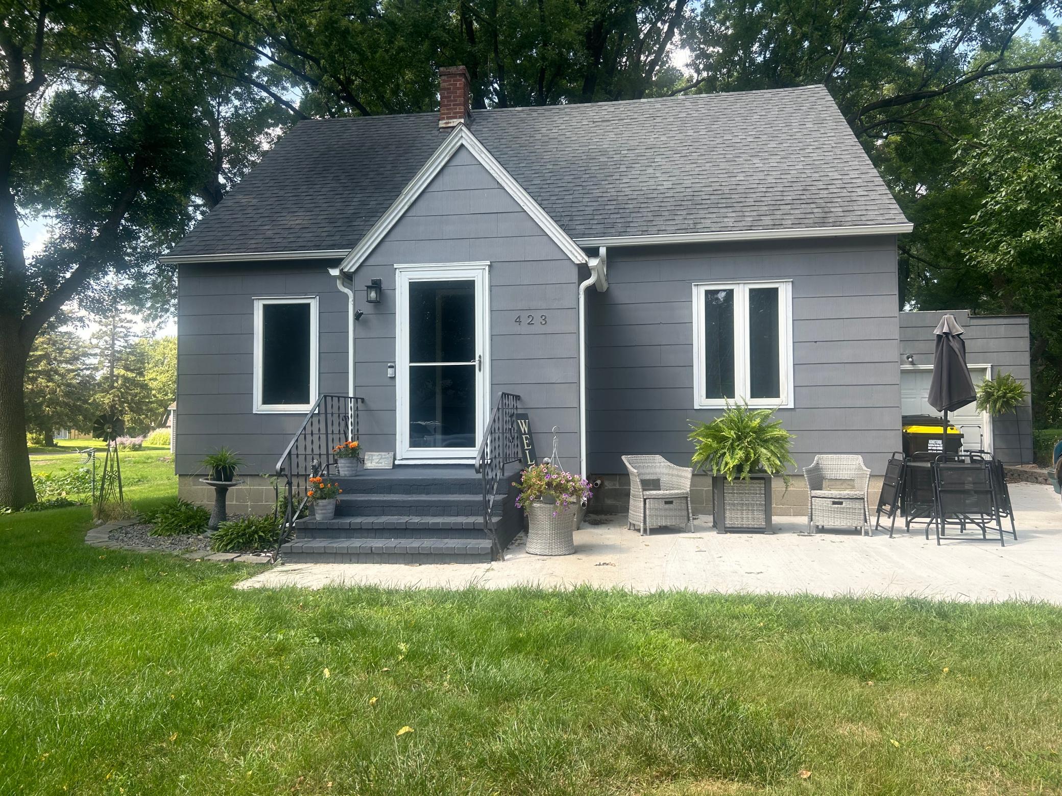 main property photo 0