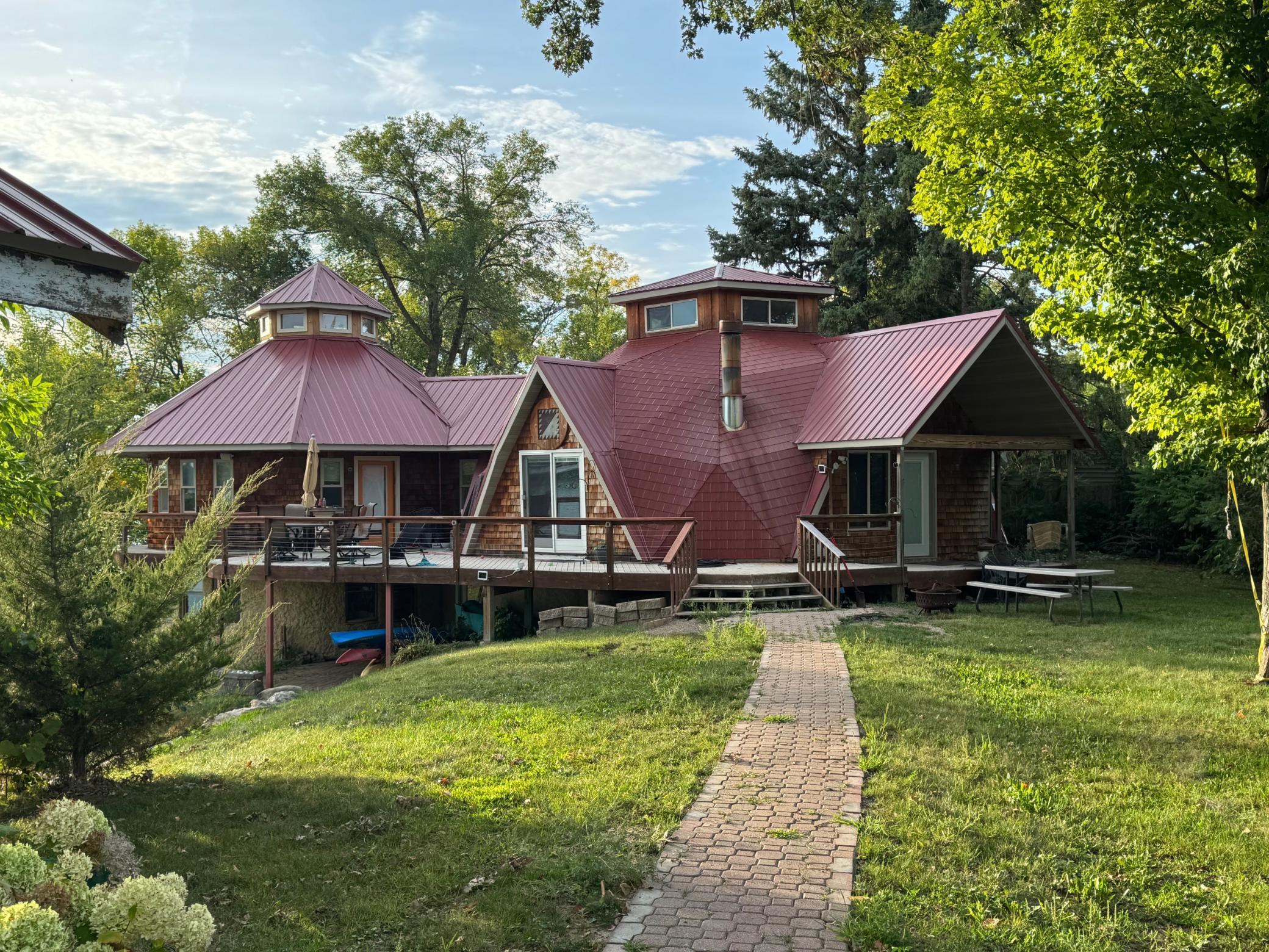 main property photo 38