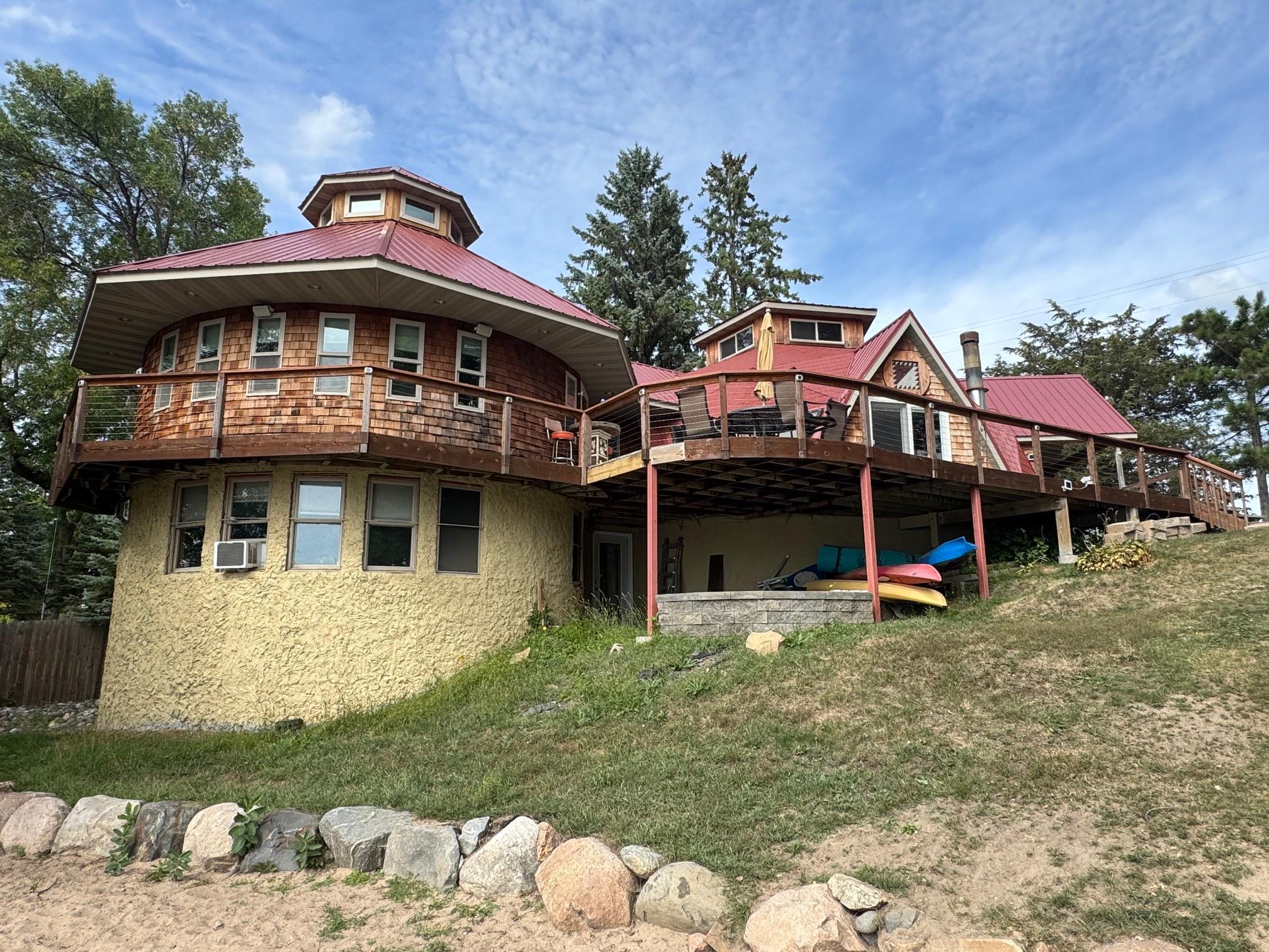 main property photo 39