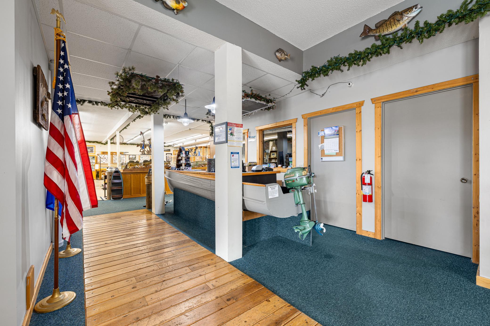 main property photo 9
