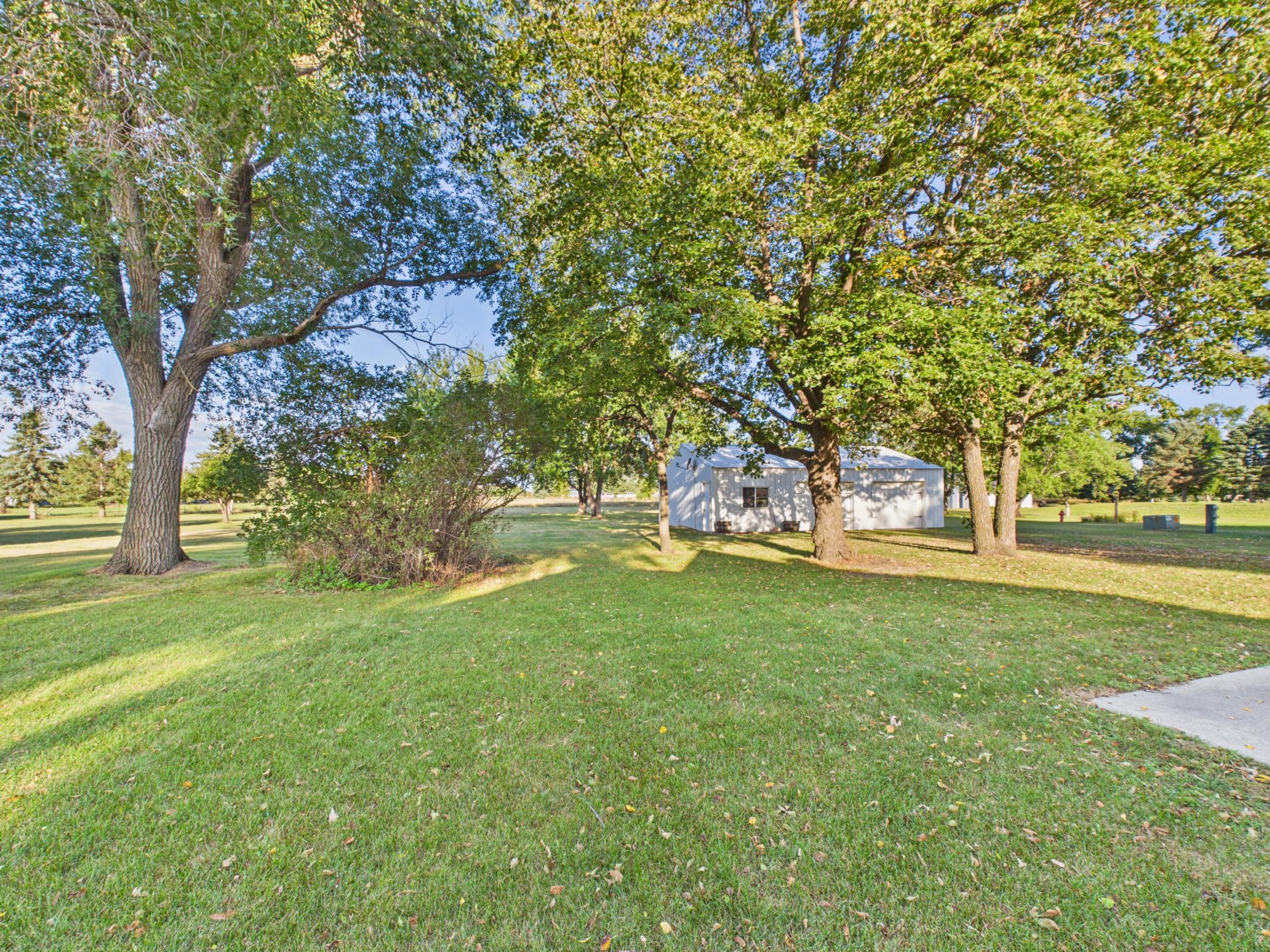 main property photo 4