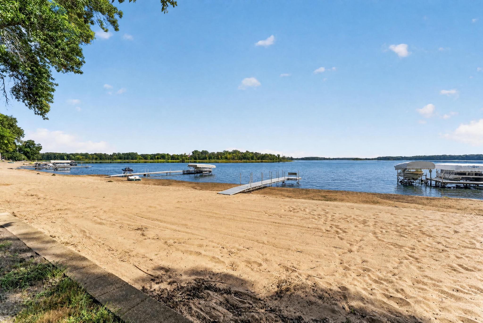 main property photo 63