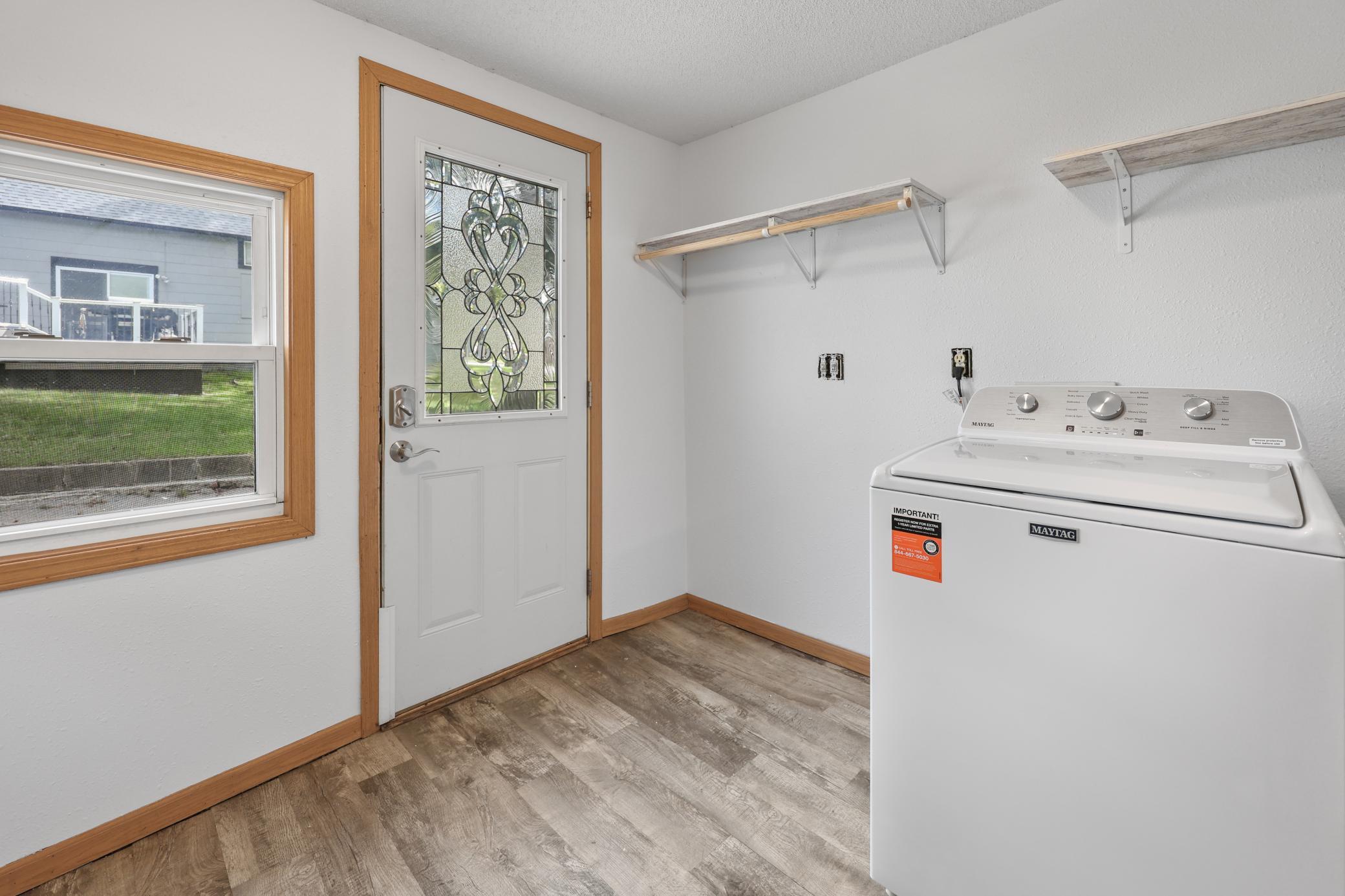 main property photo 20