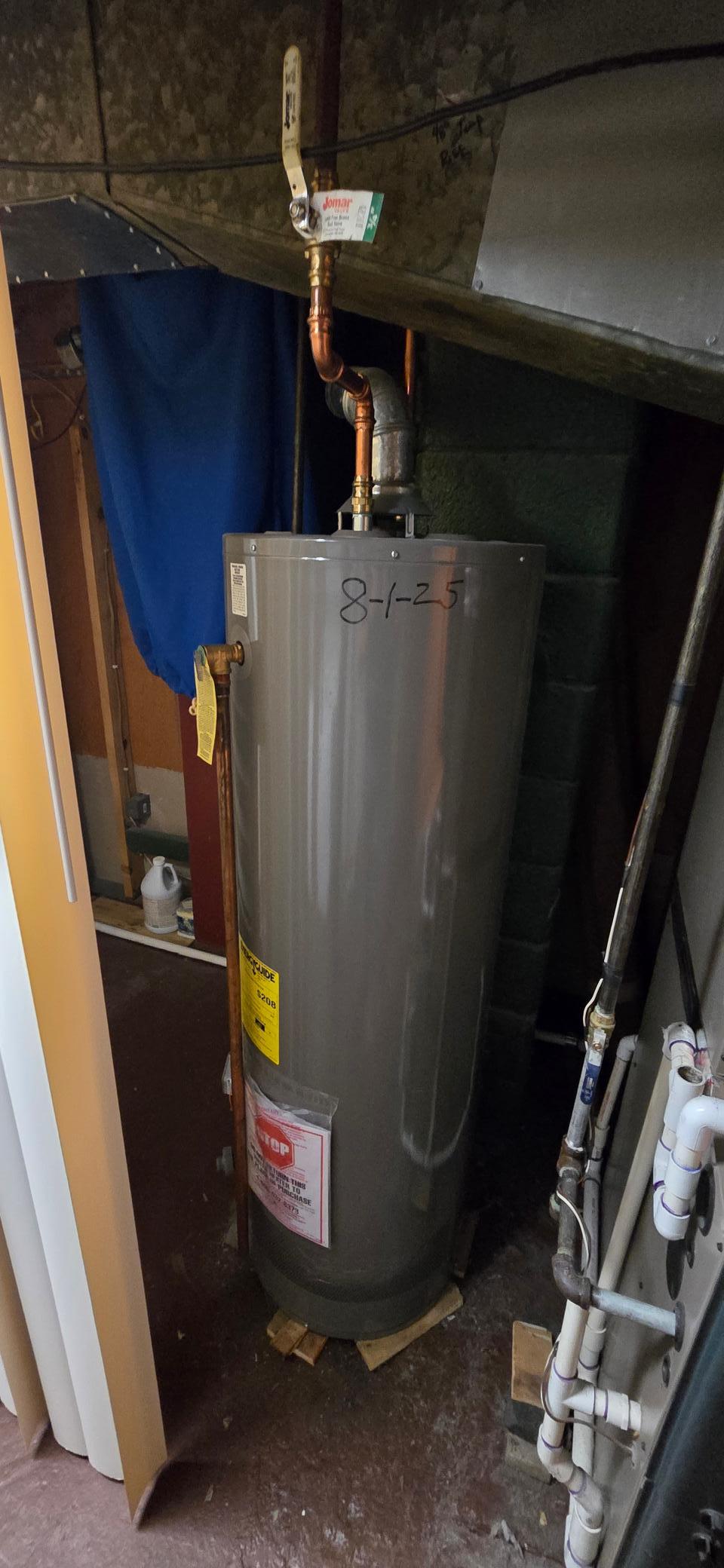 main property photo 40