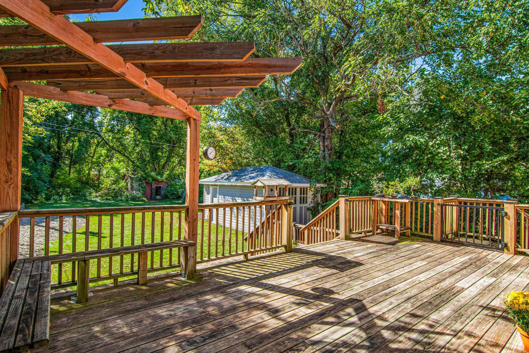 main property photo 23