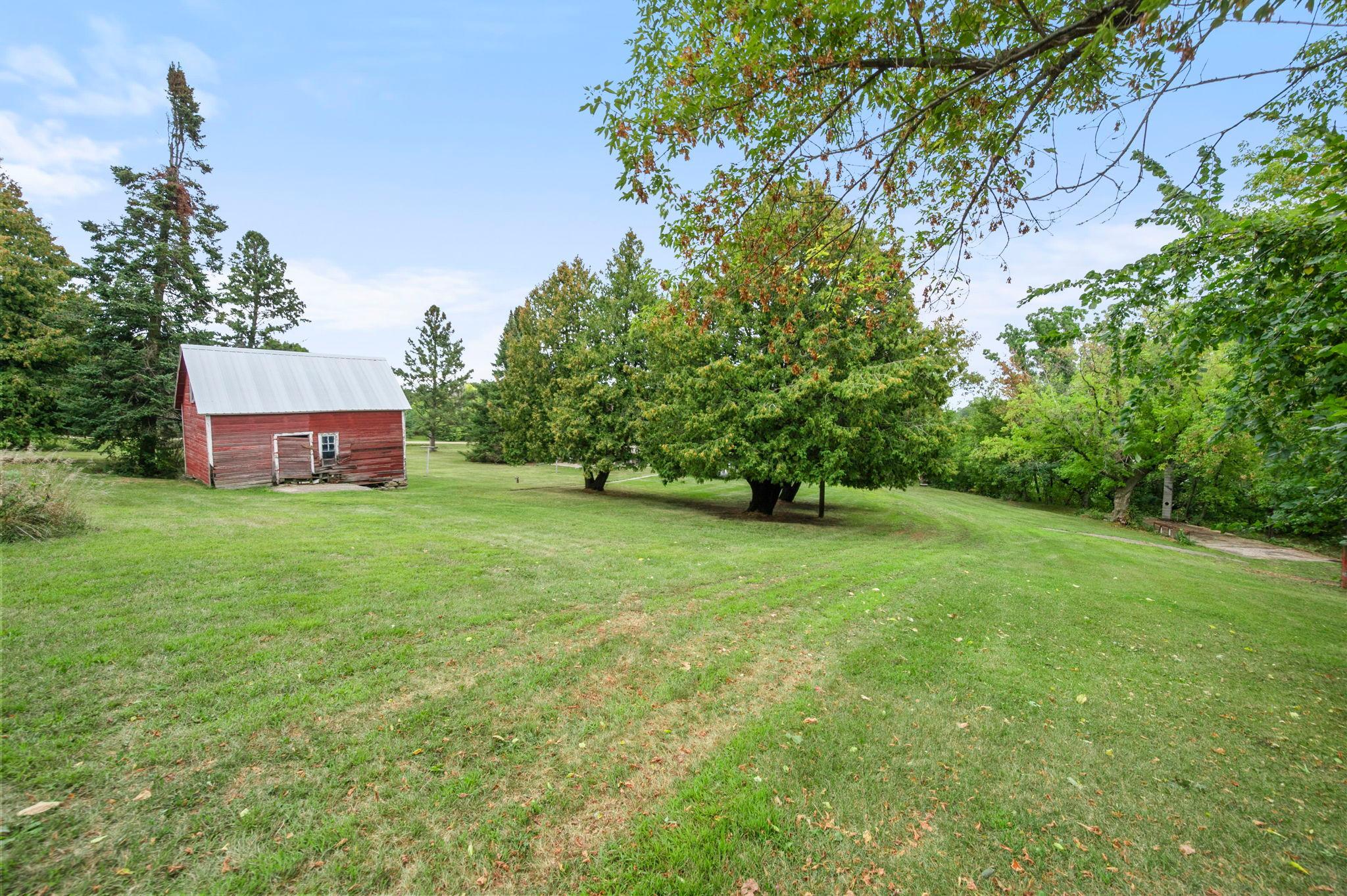 main property photo 47