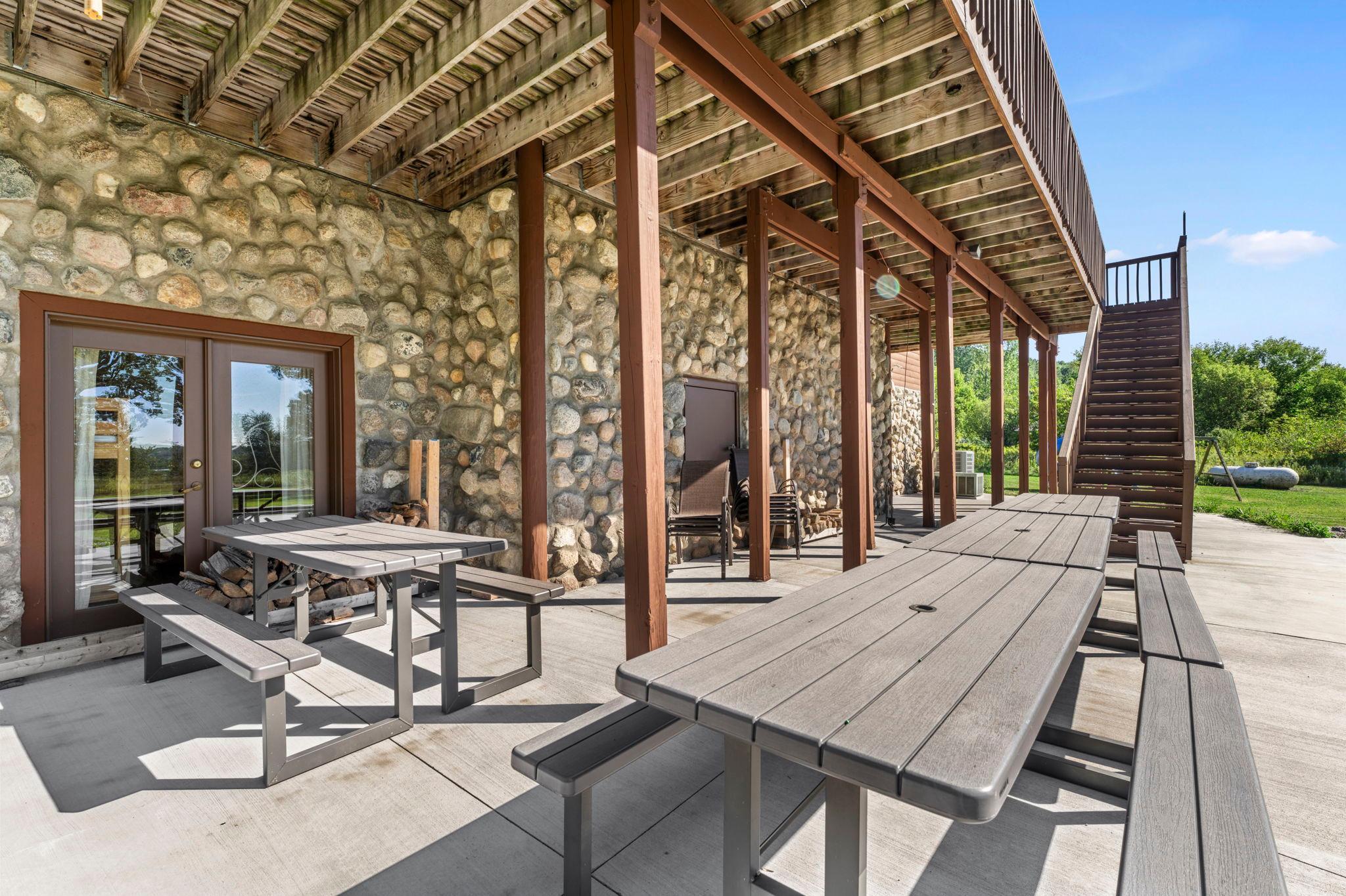 main property photo 100