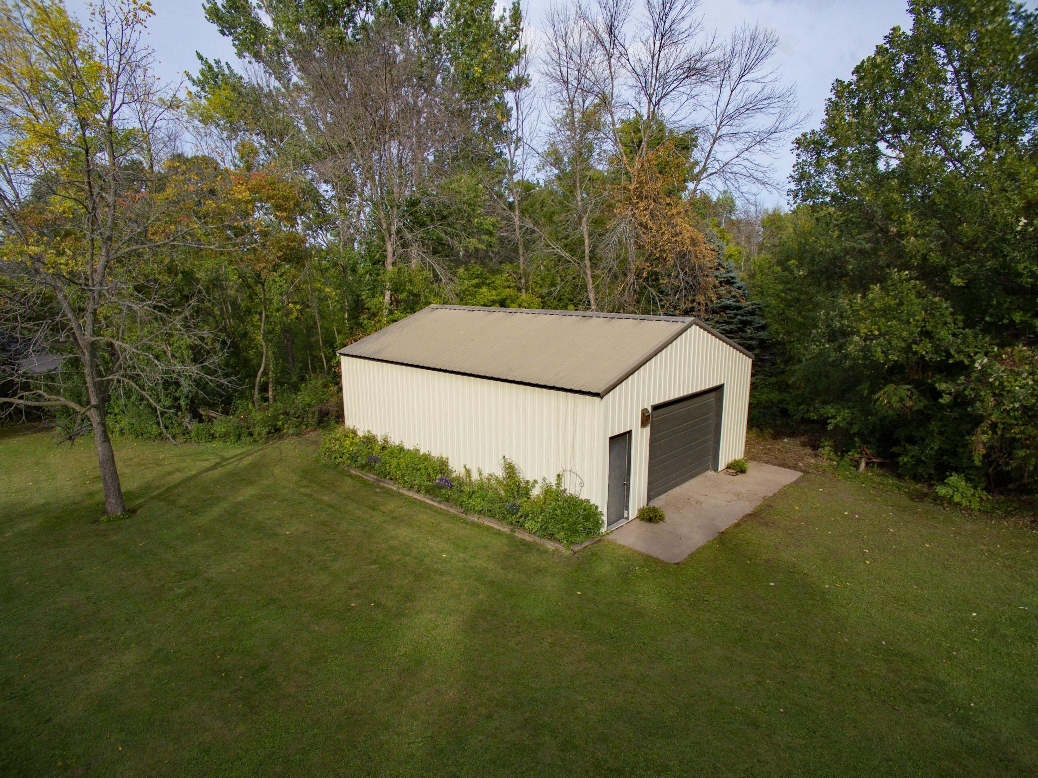 main property photo 46