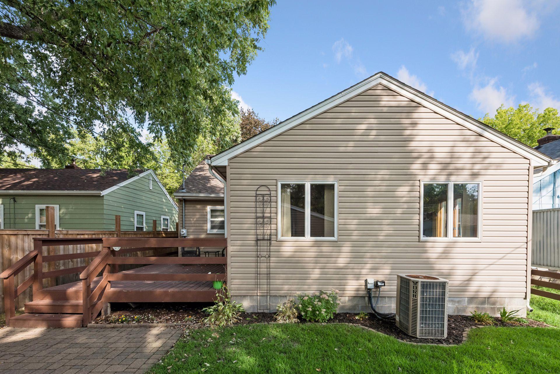 main property photo 36